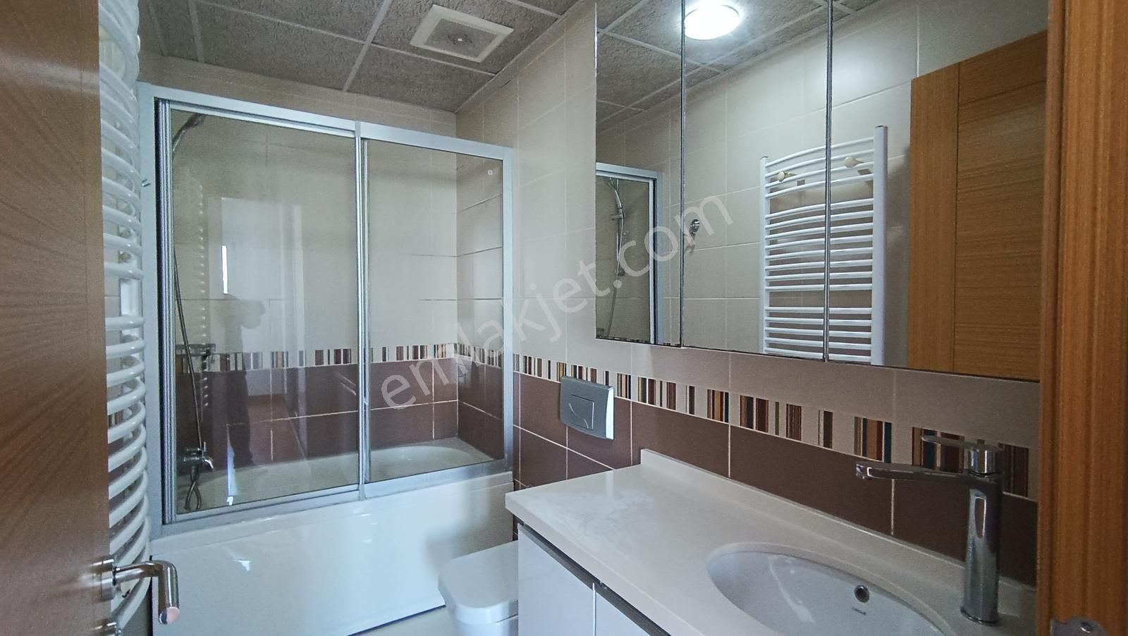 Bizimevler 1 Geniş Tadilatlı Göl Manzaralı 3+1 Satılık Daire - Görsel 30