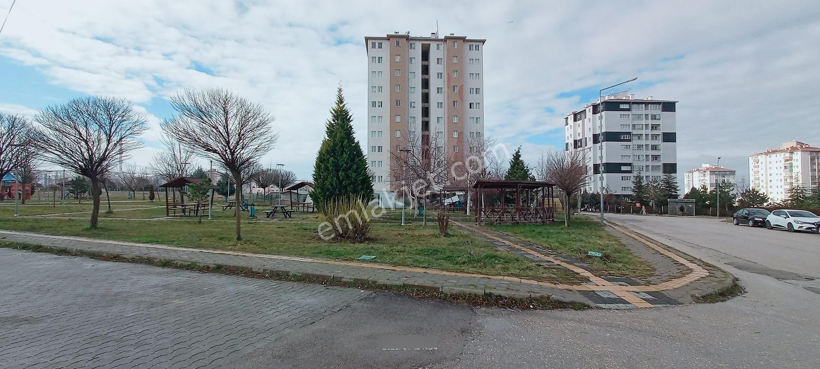 75. Yıl Mah. Site İçi Üç Cephe Arakat Kiralık 2+1 Daire - Görsel 15