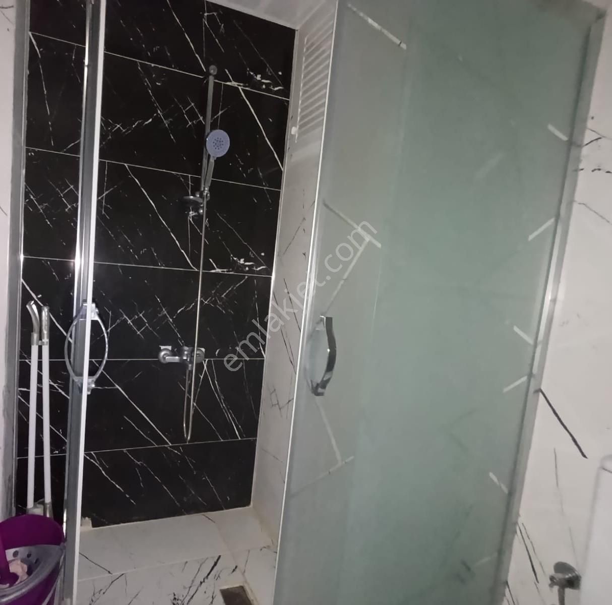 Seyrek'te 1+1 Full Eşyalı Kiralık Bahçe Katı - Görsel 4