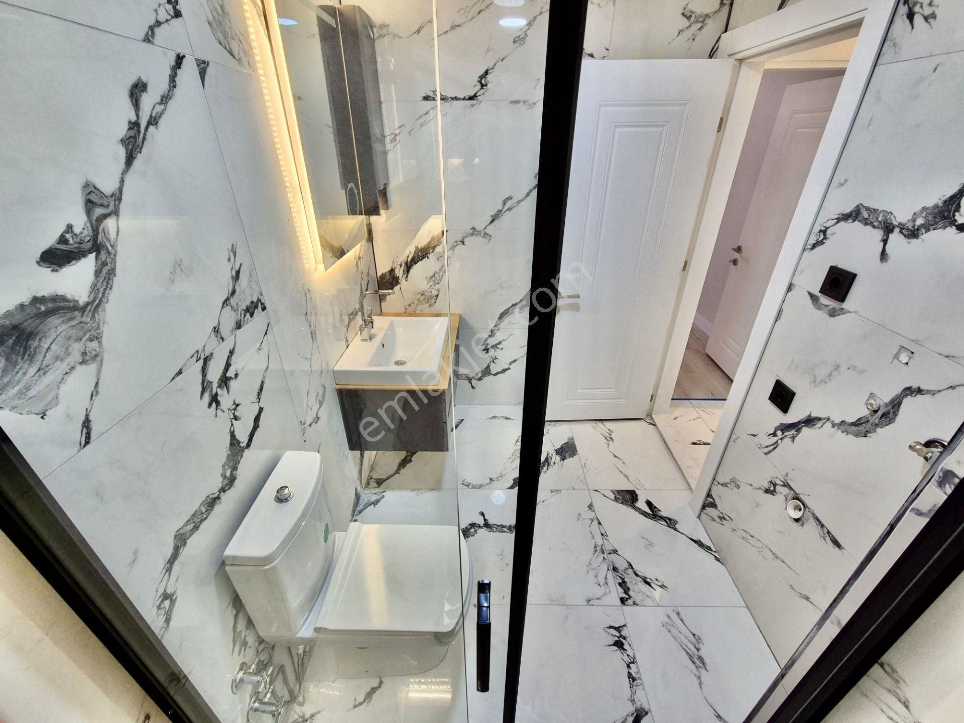 ▓karabuluttan▓göz Alıcı Tasarımı İle & Ön Cephe Ultralüx 2+1 Satılık Daire - Görsel 25