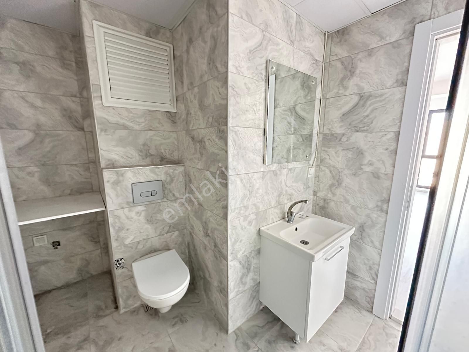 Seyrek'te 1+1 Kiralık Dubleks Temiz Daire - Görsel 20