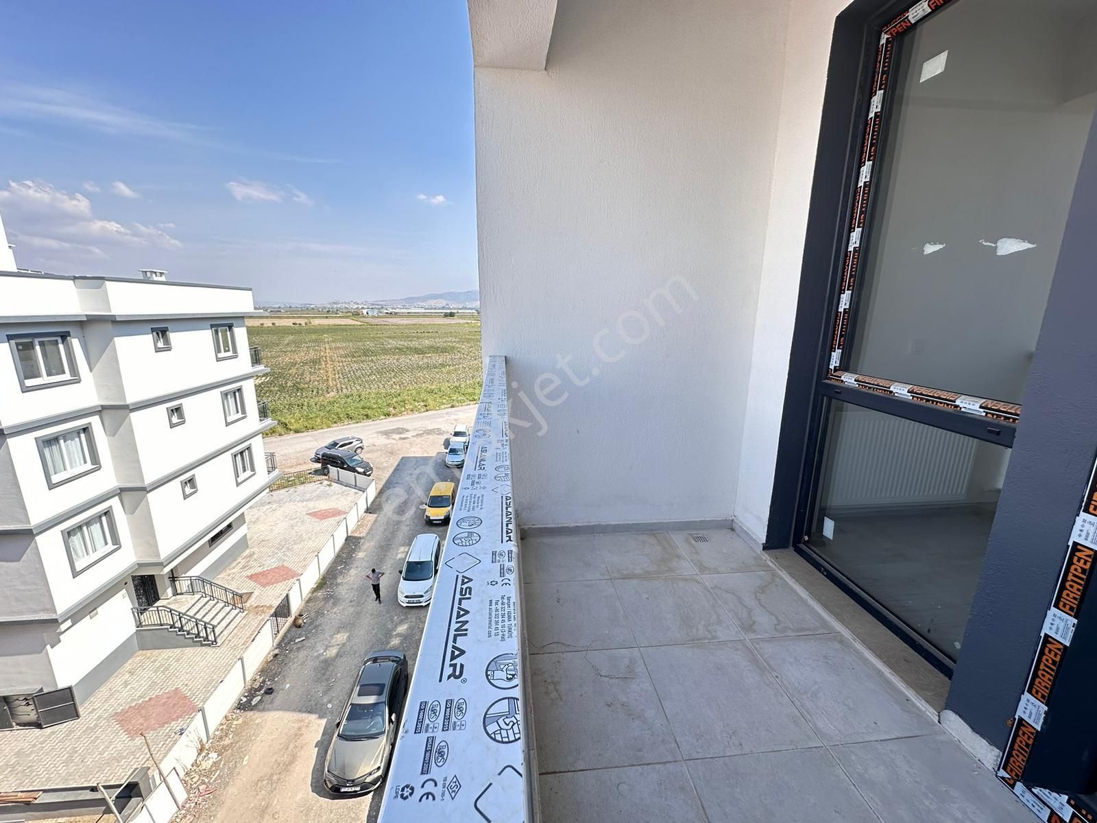Seyrek'te 1+1 Kiralık Dubleks Temiz Daire - Görsel 10