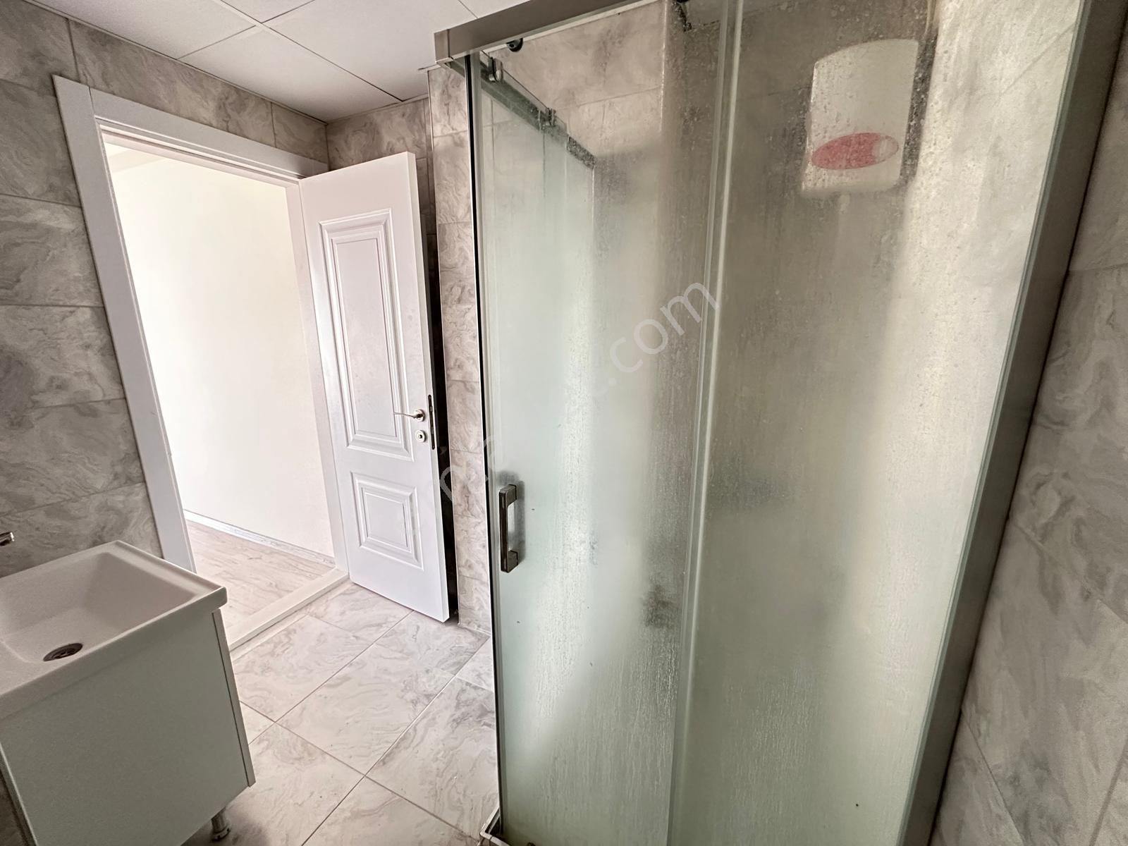 Seyrek'te 1+1 Kiralık Dubleks Temiz Daire - Görsel 21