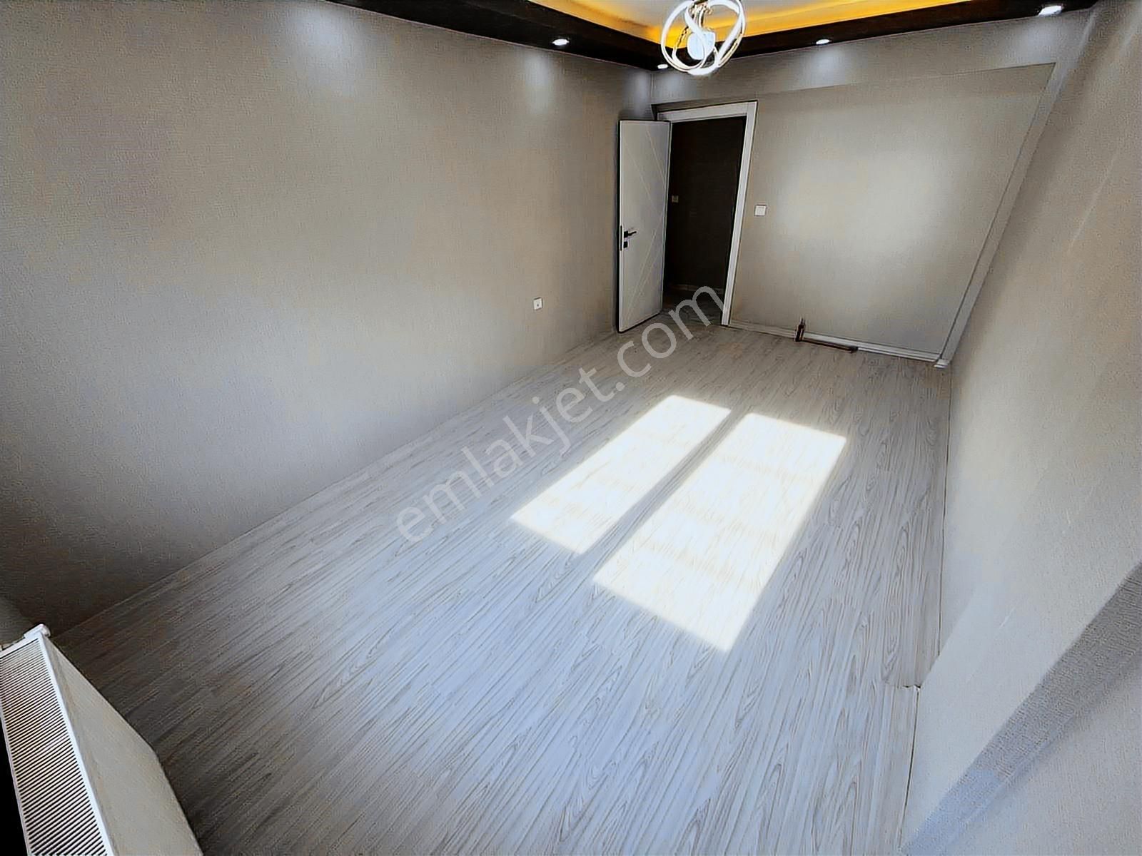 Sincan Plevne Mah Full Yapılı Ara Katta Ultra Lüx Daire - Görsel 32