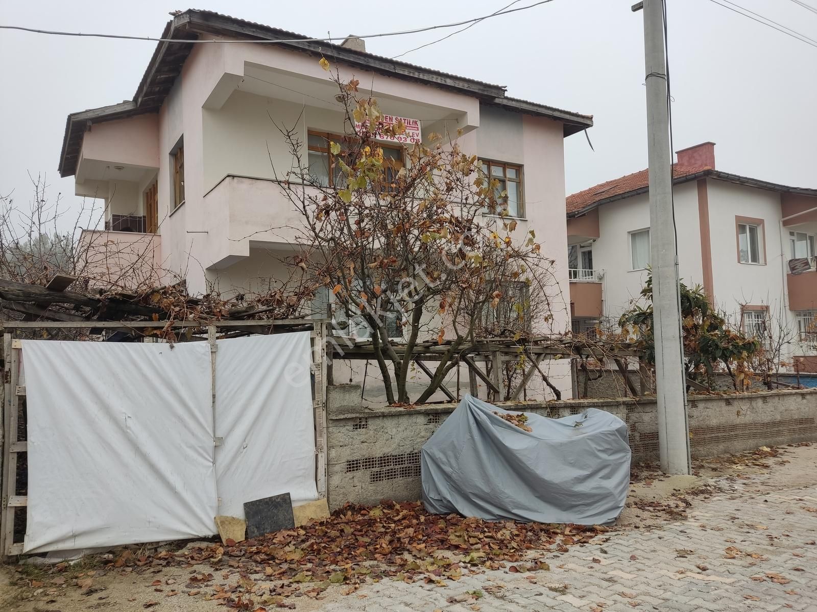 Güzel Konumda Müstakil Ev