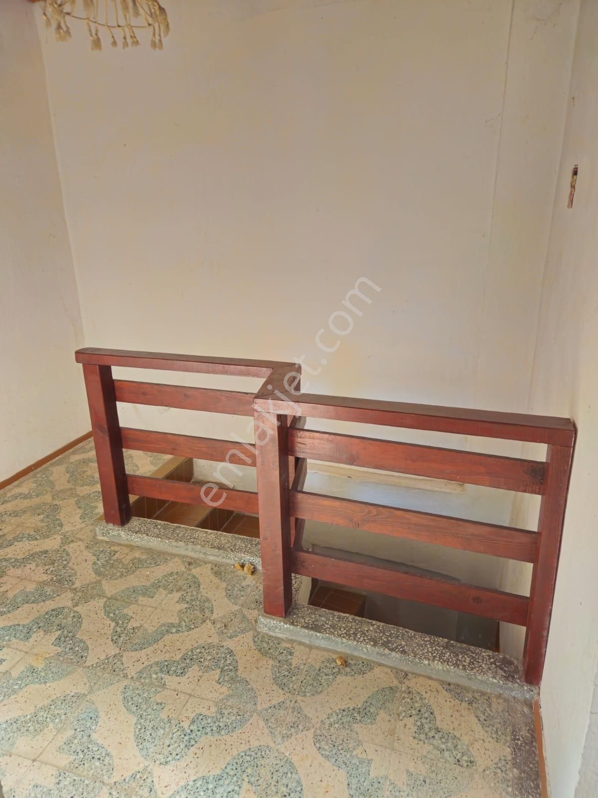 Karaburun Çatalkaya'da Deniz Manzaralı Müstakil Ev - Görsel 14