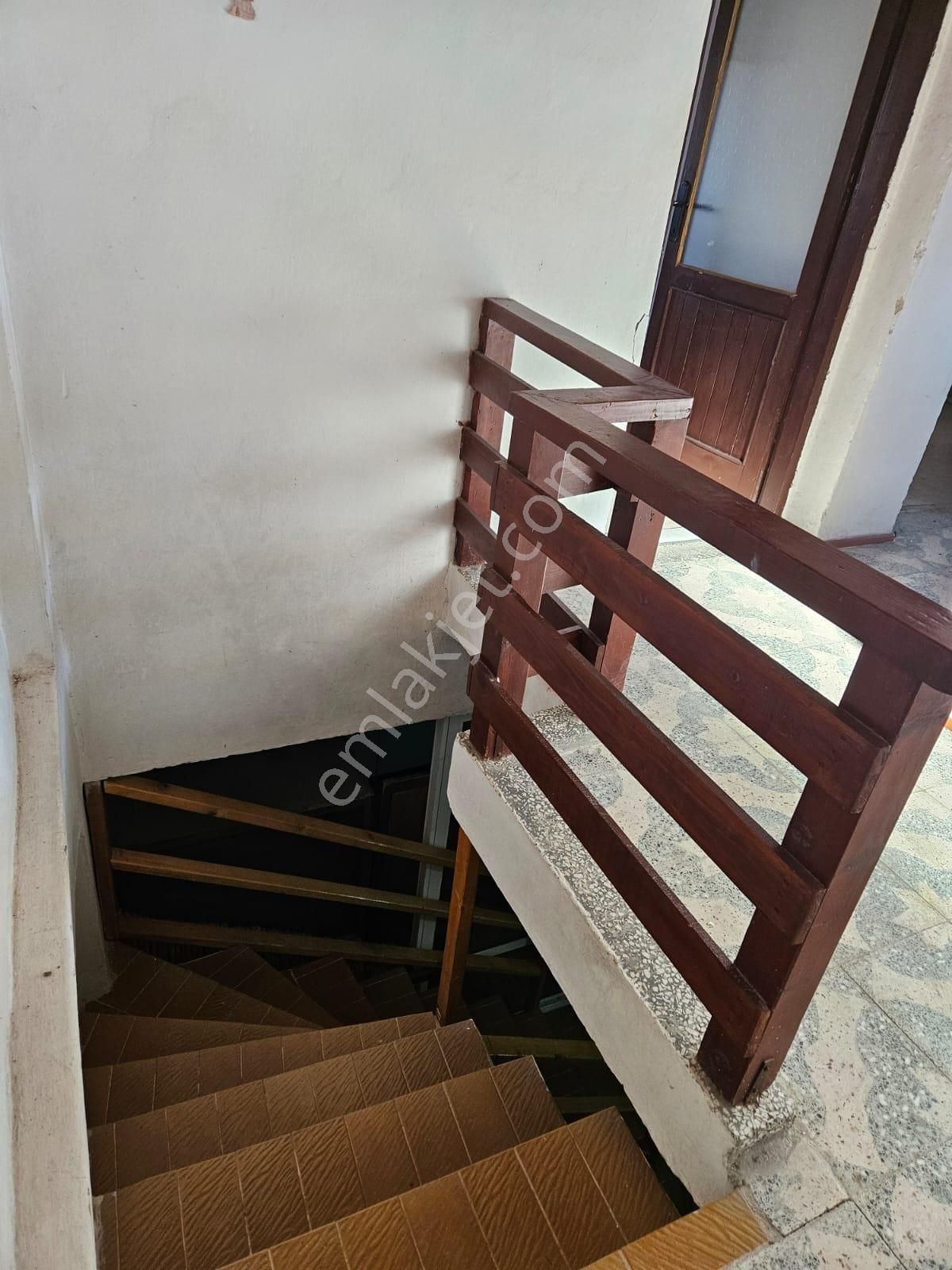 Karaburun Çatalkaya'da Deniz Manzaralı Müstakil Ev - Görsel 24