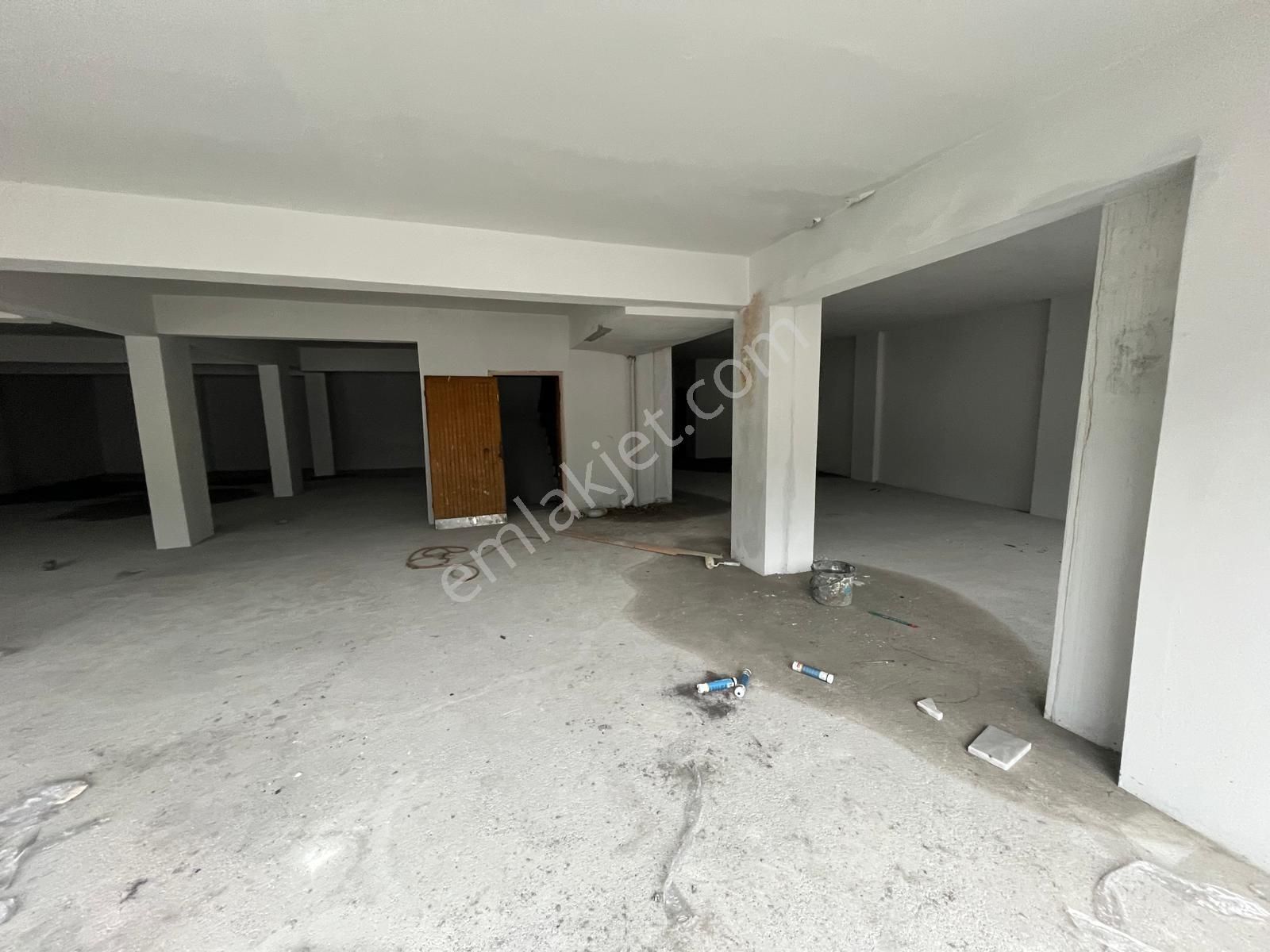 Trabzon Erzurum Yol Üzerinde Kiralık Dükkan - Görsel 17