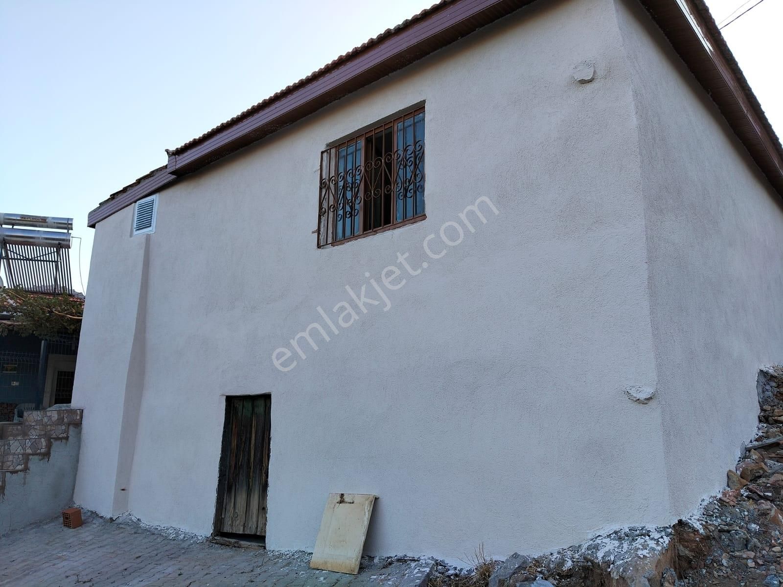 Gömeç Kubaşlar Köyünde İçi Yenilenmiş Geniş Bahçeli Müstakil Ev - Görsel 16