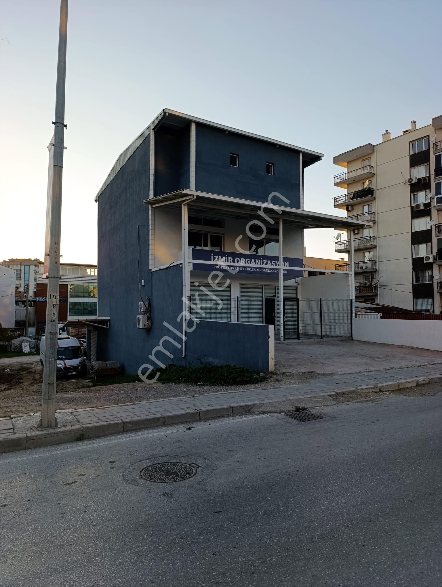 Çiğli Balatçık Anadolu Caddesi Üzeri – Yüksek Getirili Ticari Mülk
