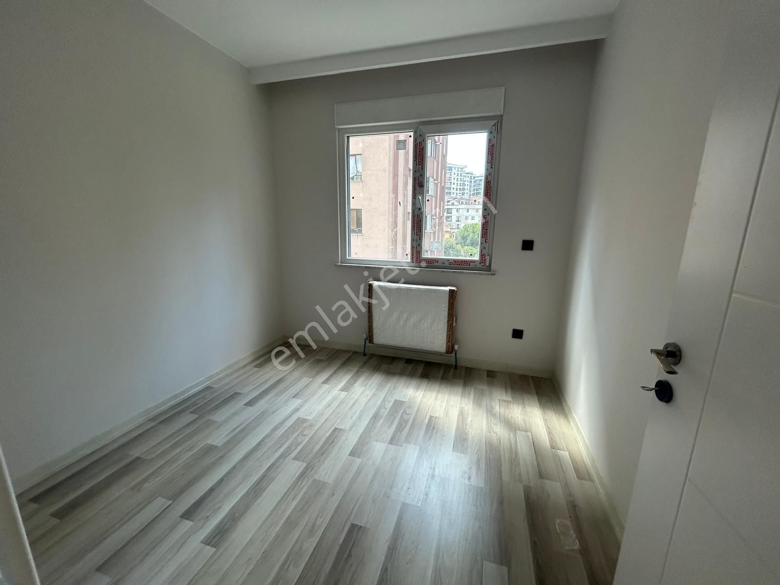 Utkudan Bostancıda Balkonlu Ebeveynli Sıfır Binada Satılık 3+1 - Görsel 23