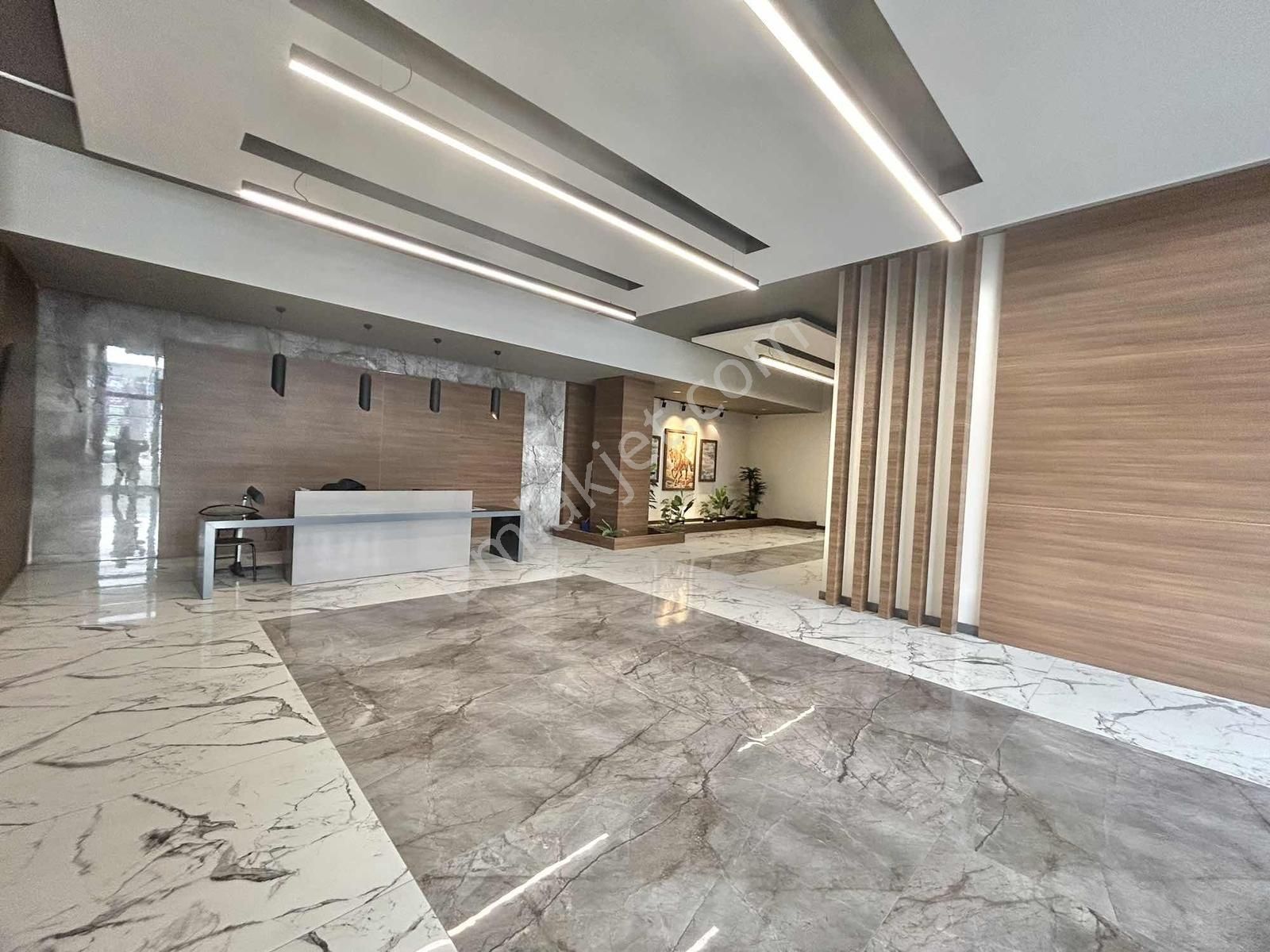 Efe Plaza'da Kiralık Son Dubleks Ofis - Görsel 8