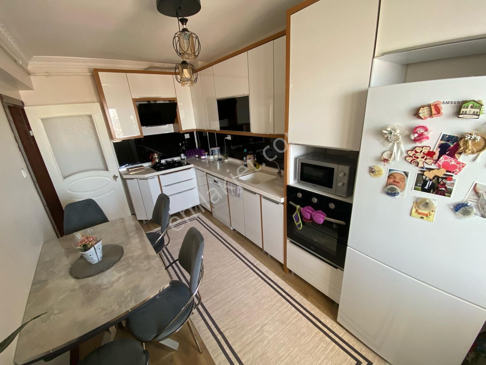 Kariyer'den Yayla'da Ankara Manzaralı Asansörlü Kök Tapulu Lüks 3+1 Daire - Görsel 7