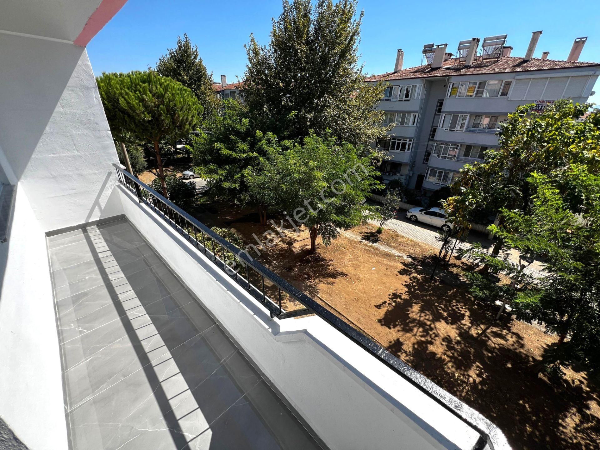 Yiğit'ten İkizçayda 2+1 Ayrı Mutfaklı Ara Kat Ferah Full Yapılı - Görsel 12