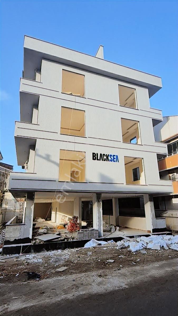 Tatlıkuyu Mahallesi Merkezi Lokasyonda Satılık 2+1lüx Daireler