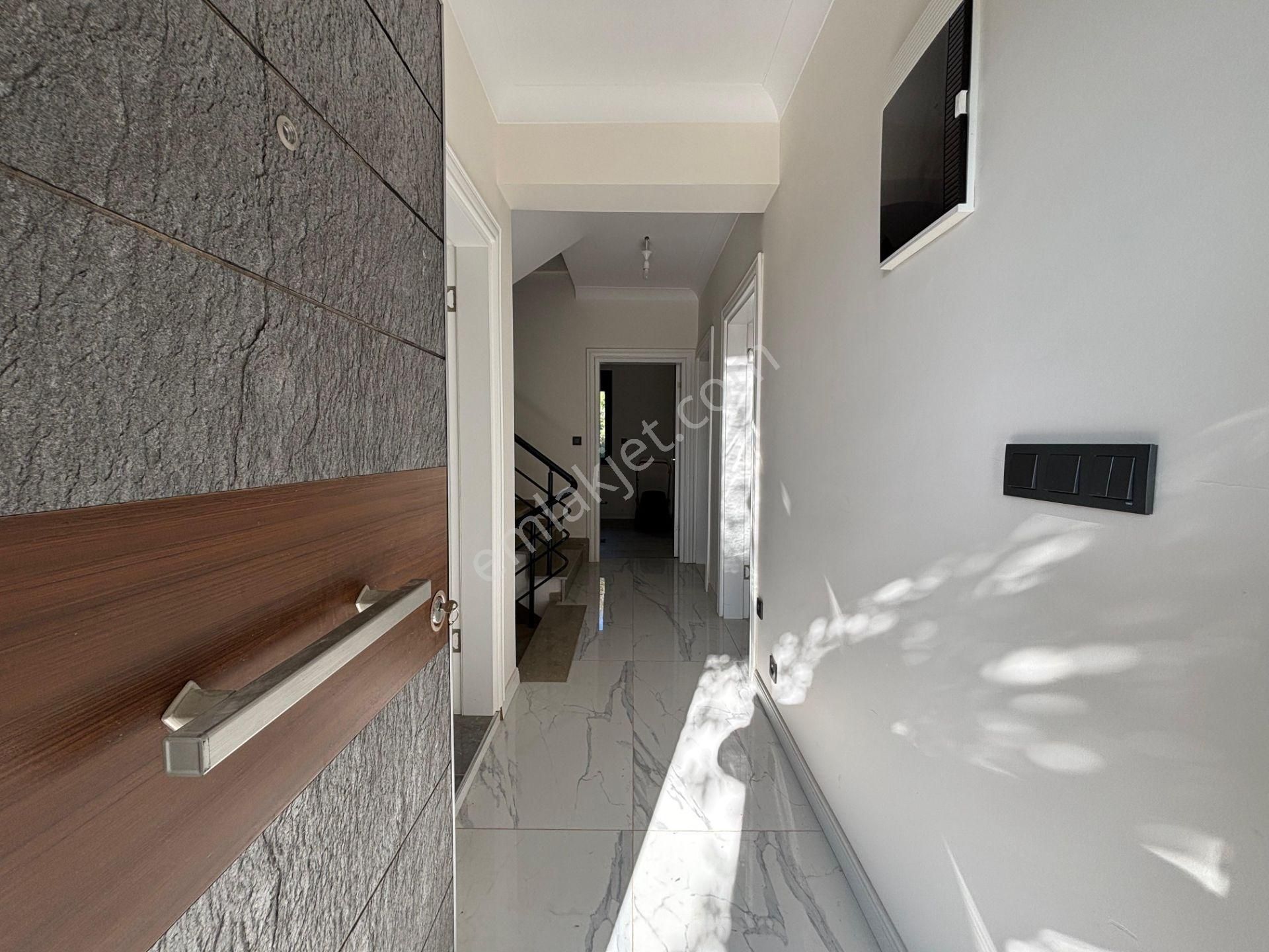 Yiğit'ten Güre'de Bahçe Kullanımı Geniş 6+1 Tam Müstakil Villa - Görsel 35