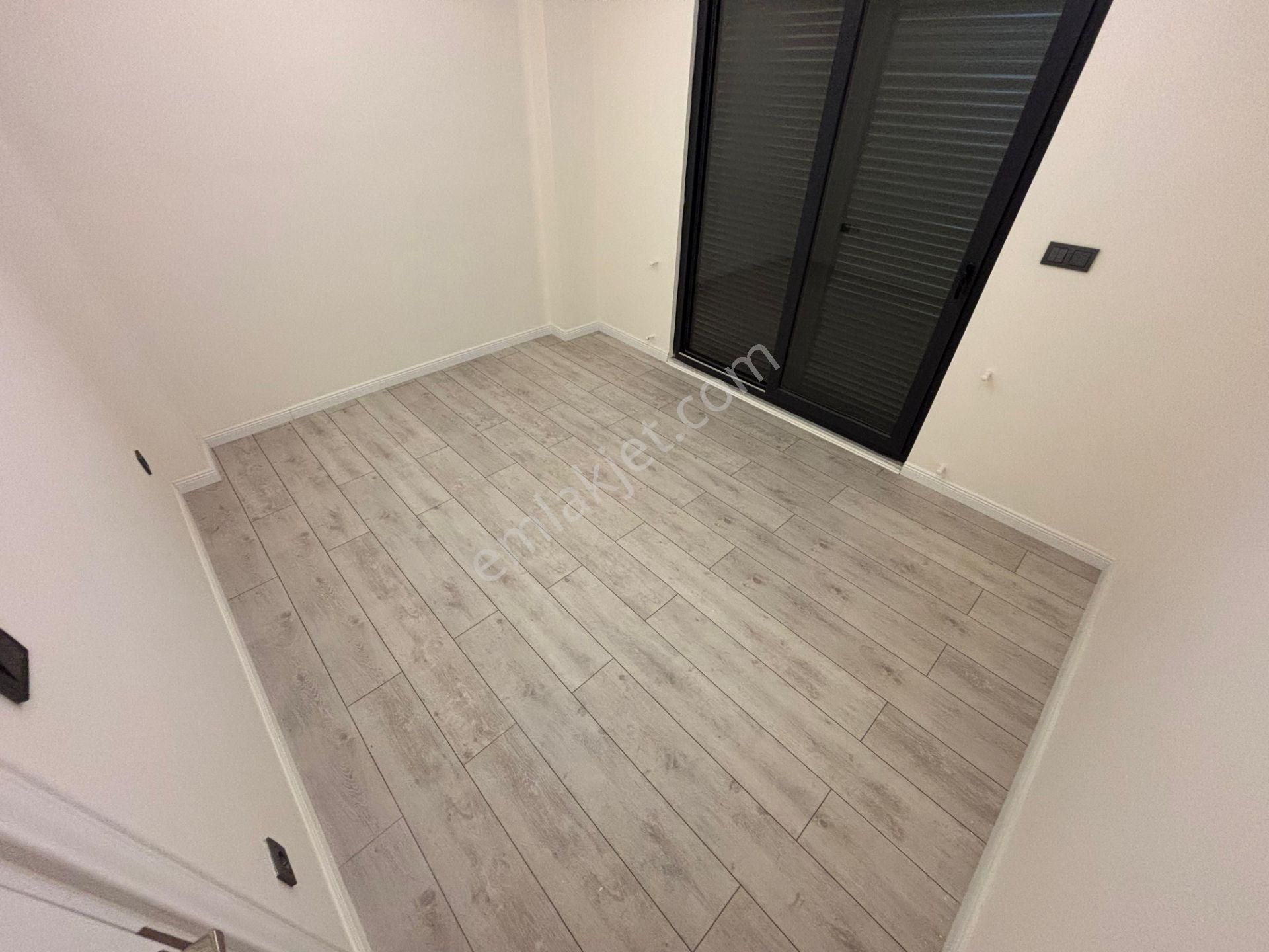 Yiğit'ten Güre'de Bahçe Kullanımı Geniş 6+1 Tam Müstakil Villa - Görsel 25