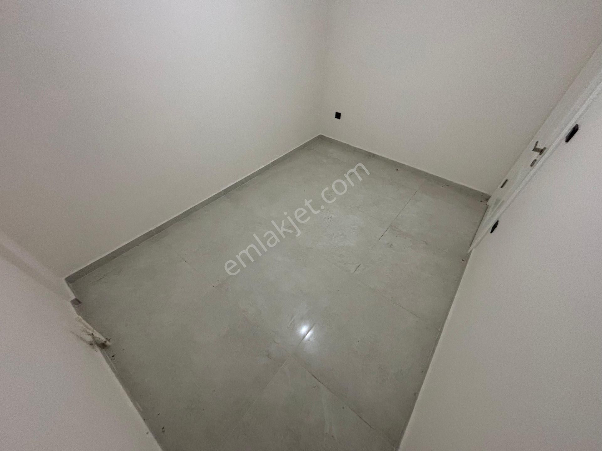 Yiğit'ten Güre'de Bahçe Kullanımı Geniş 6+1 Tam Müstakil Villa - Görsel 18