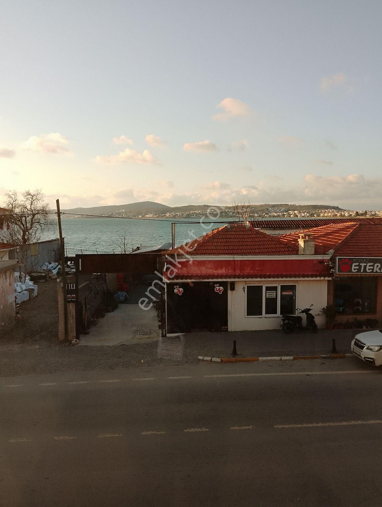 Ayvalık Merkezde Kiralık Deniz Manzaralı Ofis/daire - Görsel 8