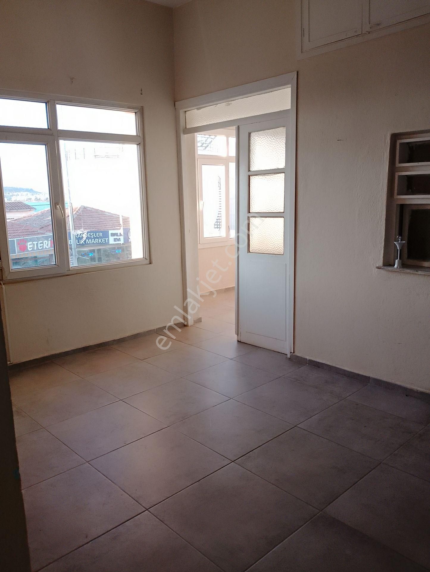 Ayvalık Merkezde Kiralık Deniz Manzaralı Ofis/daire - Görsel 28
