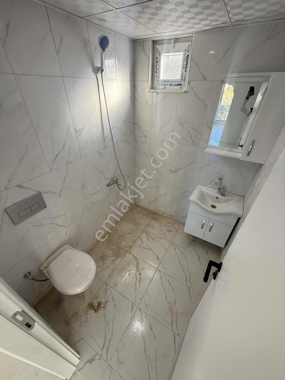 Gazi Mah Tramwaya Yakın Konumda Sıfır Satılık 2+1 - Görsel 16