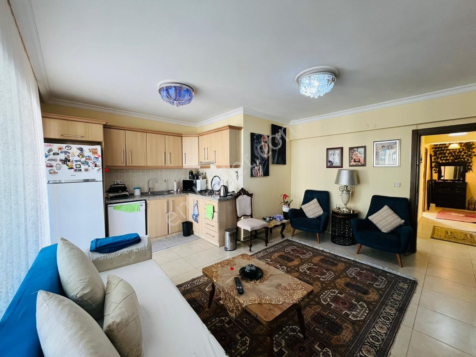 Akbükte 3+1 Arakat Çift Wc Banyolu Daire - Görsel 23