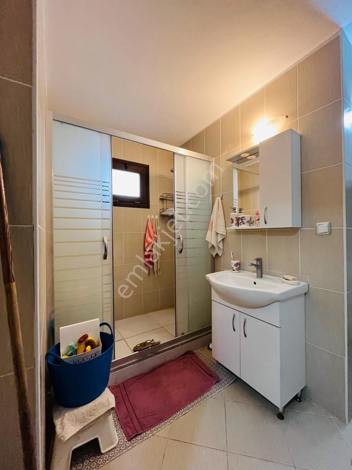 Akbükte 3+1 Arakat Çift Wc Banyolu Daire - Görsel 26