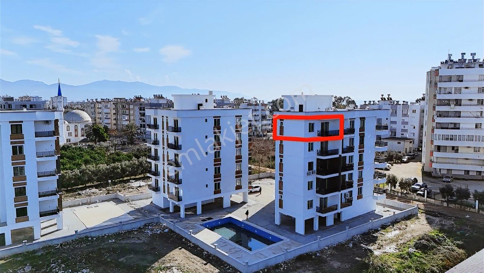 Gökhan Gökdemirden Havuzlu Site İçi Denize Yakın 1+1 Sıfır Daire - Görsel 9