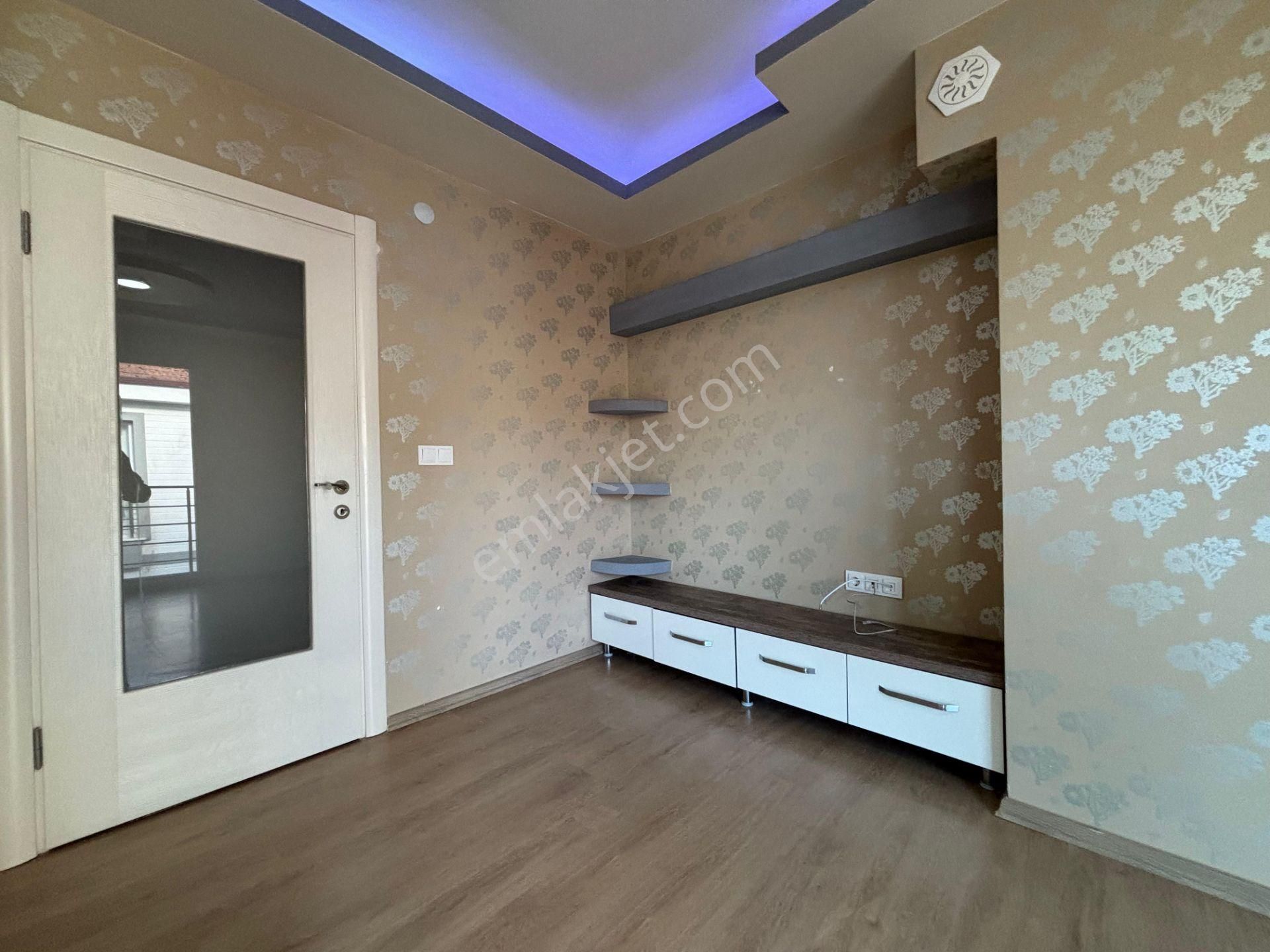 Yiğit'ten Altınkum'da Ebeveyn Banyolu Asansörlü Genç 2+1 Daire - Görsel 8