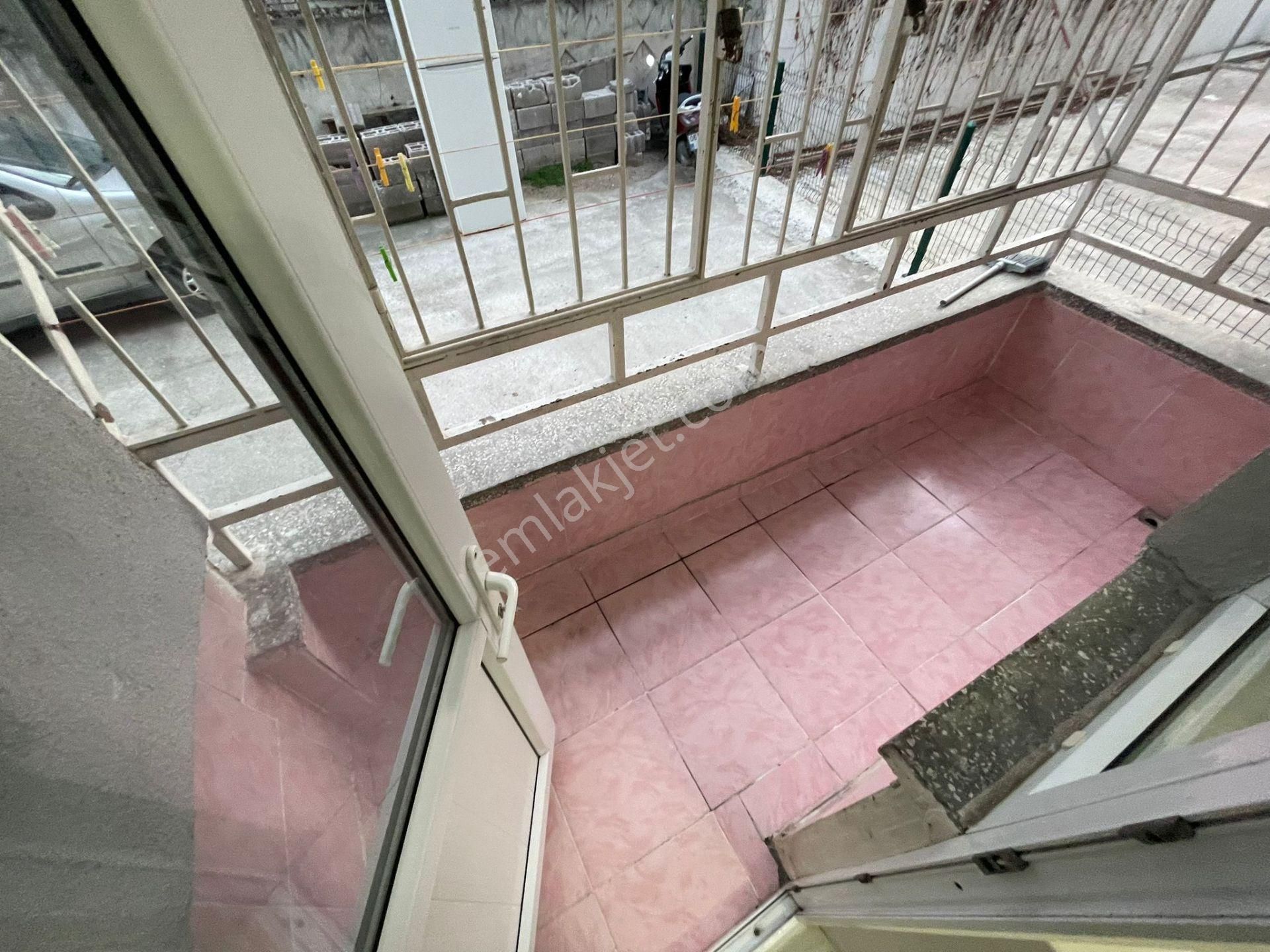 Atatürk Mahallesi'nde 3+1 Yapılı Kupon Satılık Daire - Görsel 30