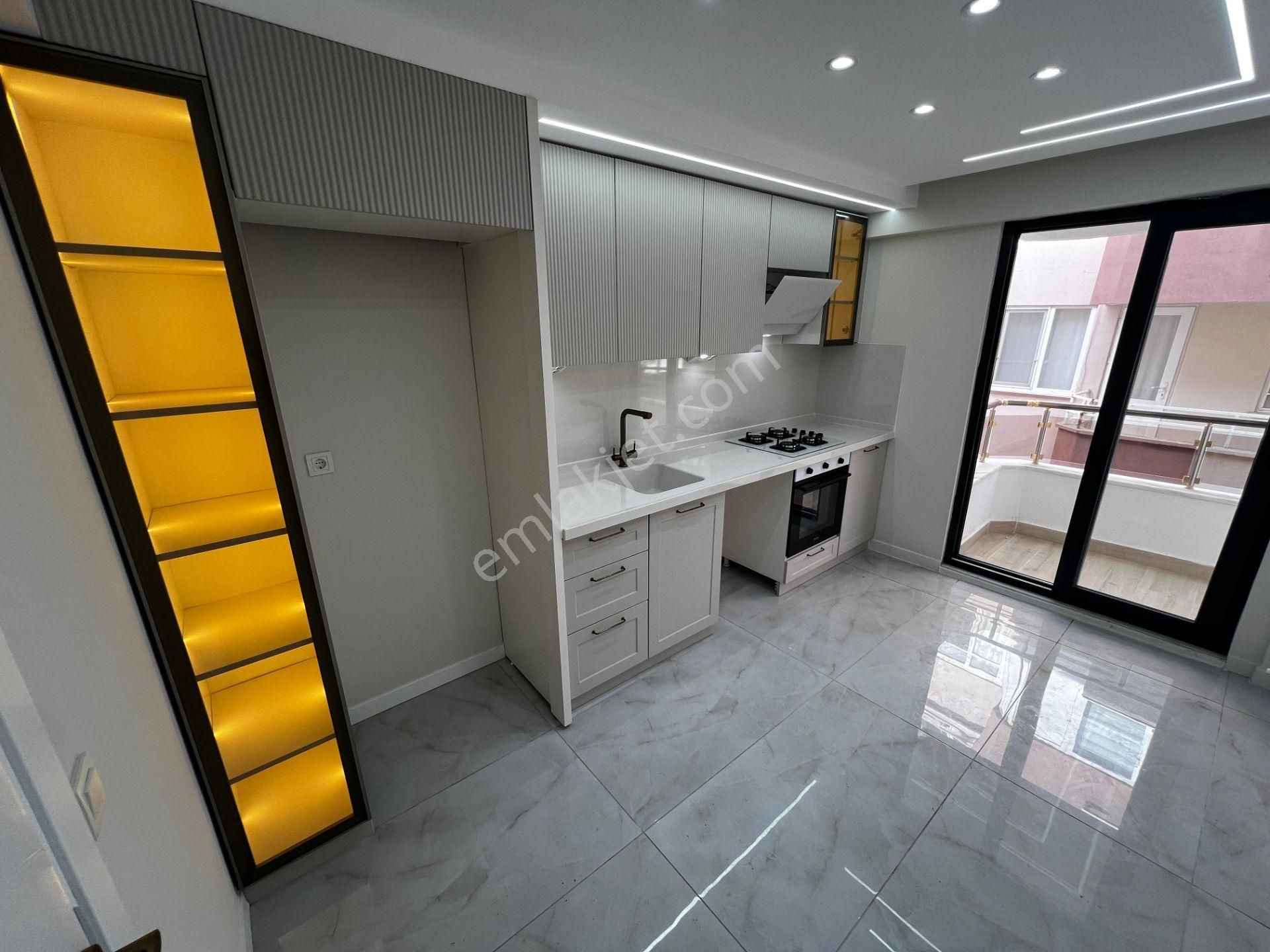 Yiğit'ten Akçay Sarıkızda 3+1 Geniş Metrekare Öncephe Lüks Daire - Görsel 4