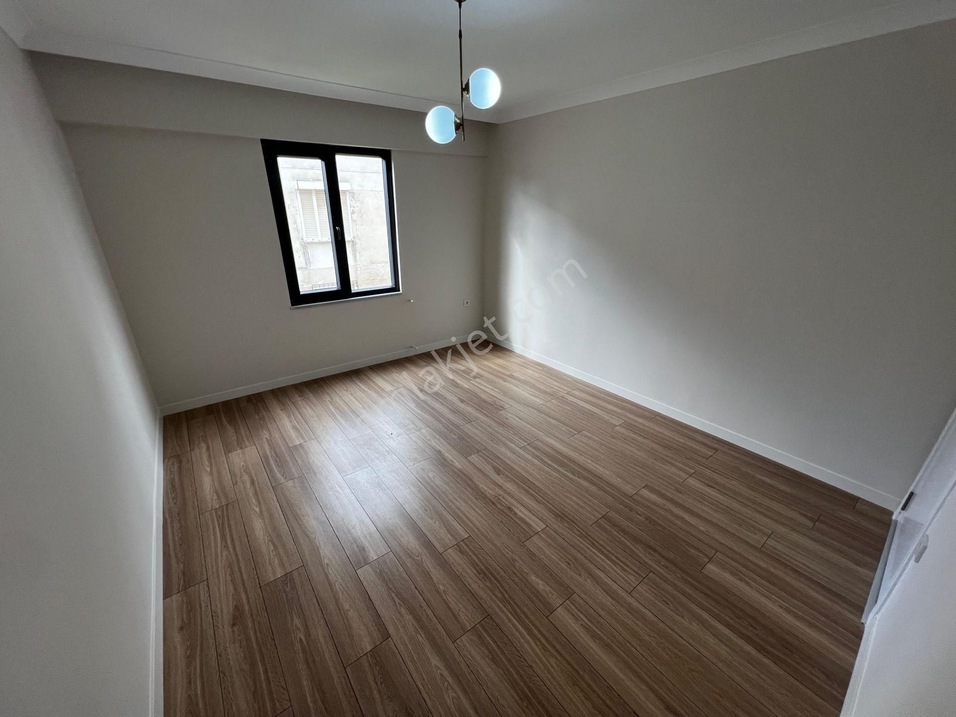 Yiğit'ten Akçay Sarıkızda 3+1 Geniş Metrekare Öncephe Lüks Daire - Görsel 27