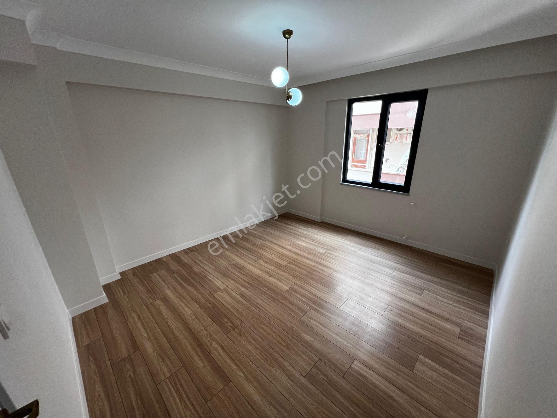 Yiğit'ten Akçay Sarıkızda 3+1 Geniş Metrekare Öncephe Lüks Daire - Görsel 16