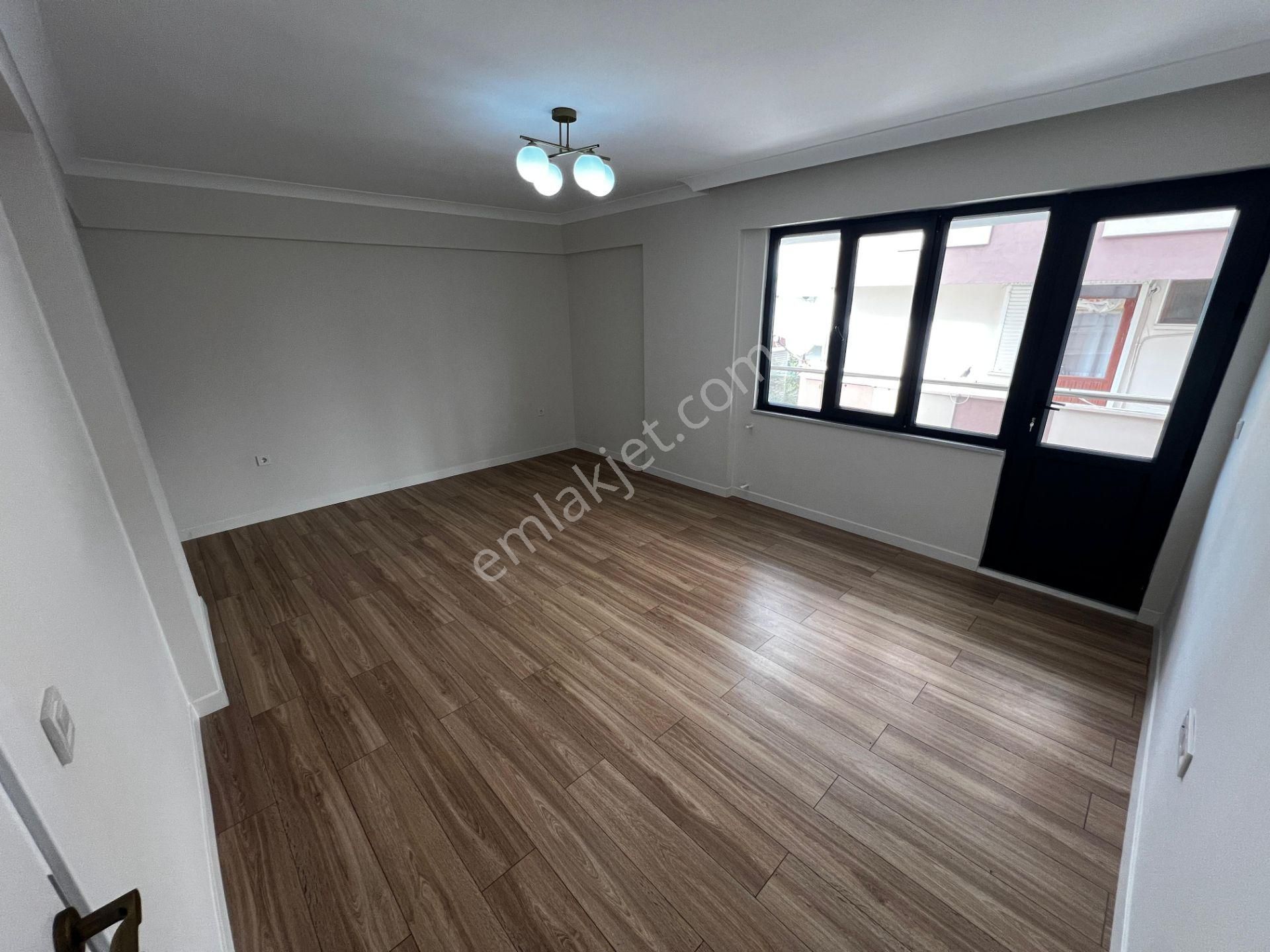 Yiğit'ten Akçay Sarıkızda 3+1 Geniş Metrekare Öncephe Lüks Daire - Görsel 21