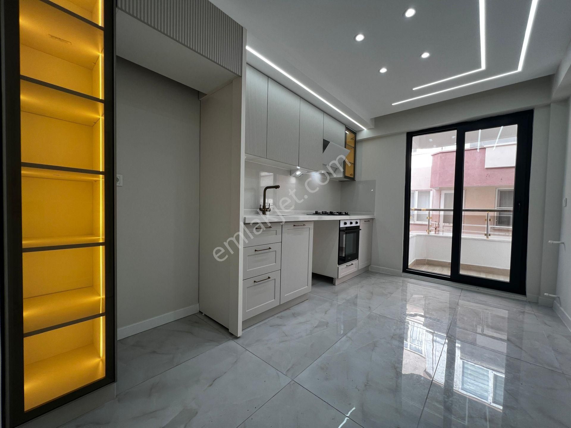 Yiğit'ten Akçay Sarıkızda 3+1 Geniş Metrekare Öncephe Lüks Daire - Görsel 5