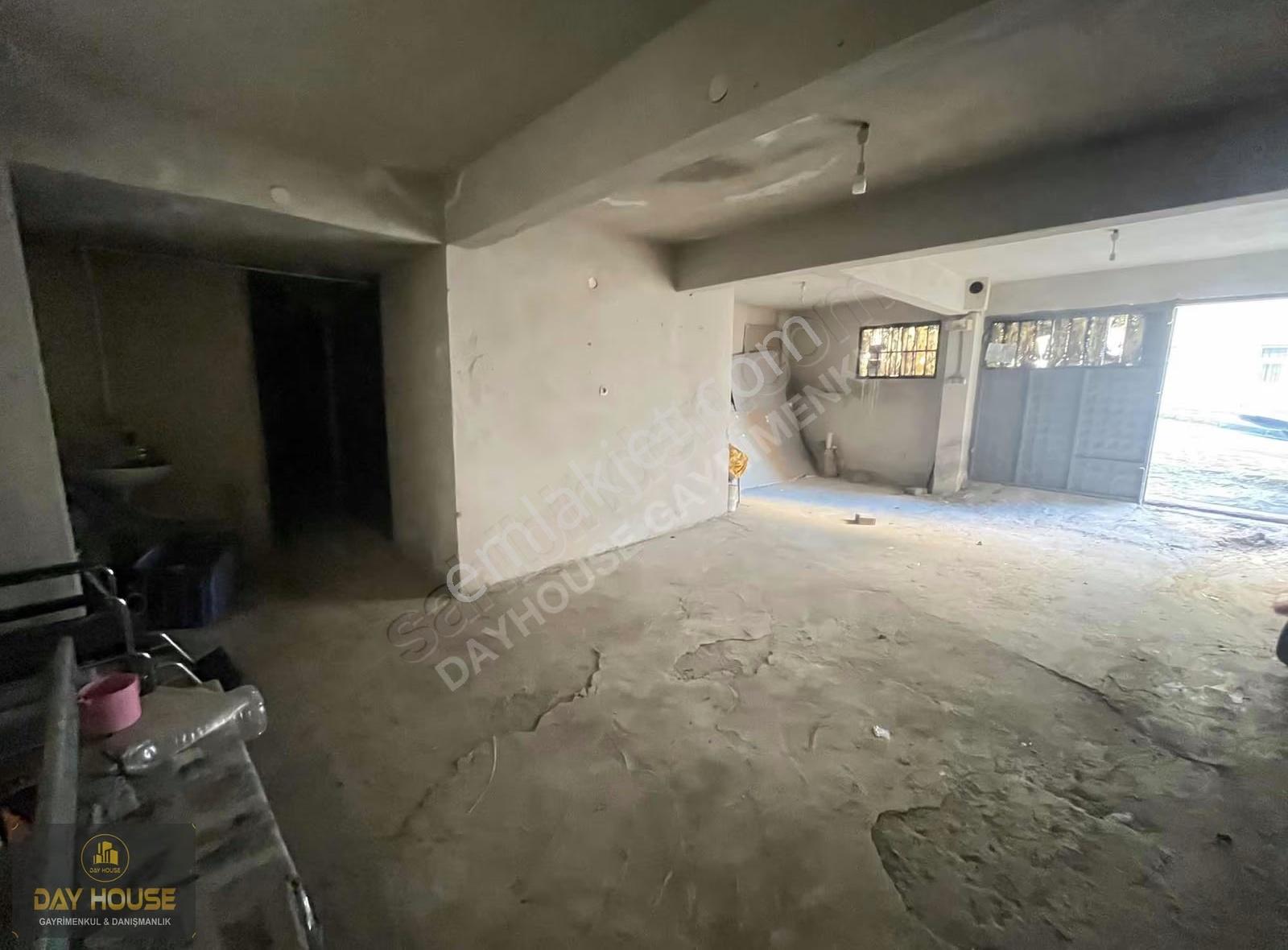 Day House'dan 160 M2 Düz Giriş Dükkan - Görsel 9