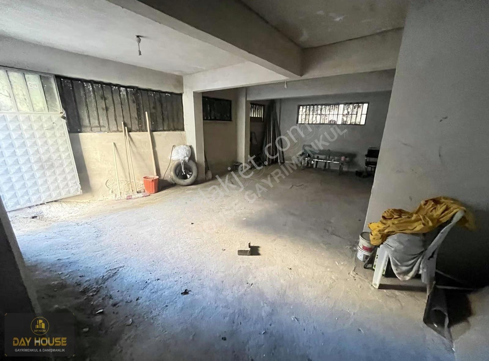 Day House'dan 160 M2 Düz Giriş Dükkan - Görsel 16