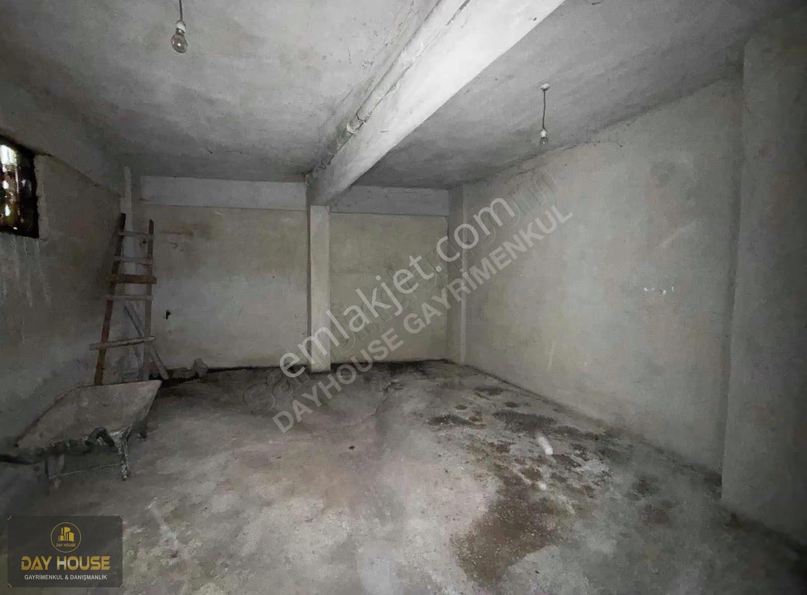 Day House'dan 160 M2 Düz Giriş Dükkan - Görsel 30