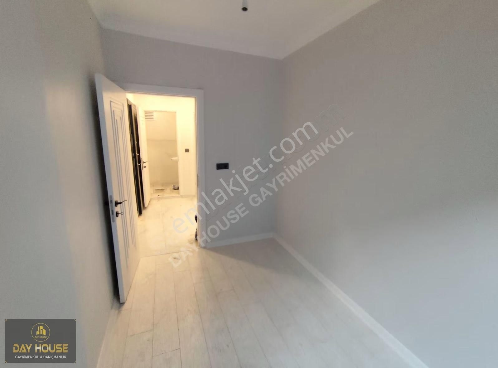 Day House Gayrimenkul'den Sıfır Anahtar Teslim Daireler - Görsel 23
