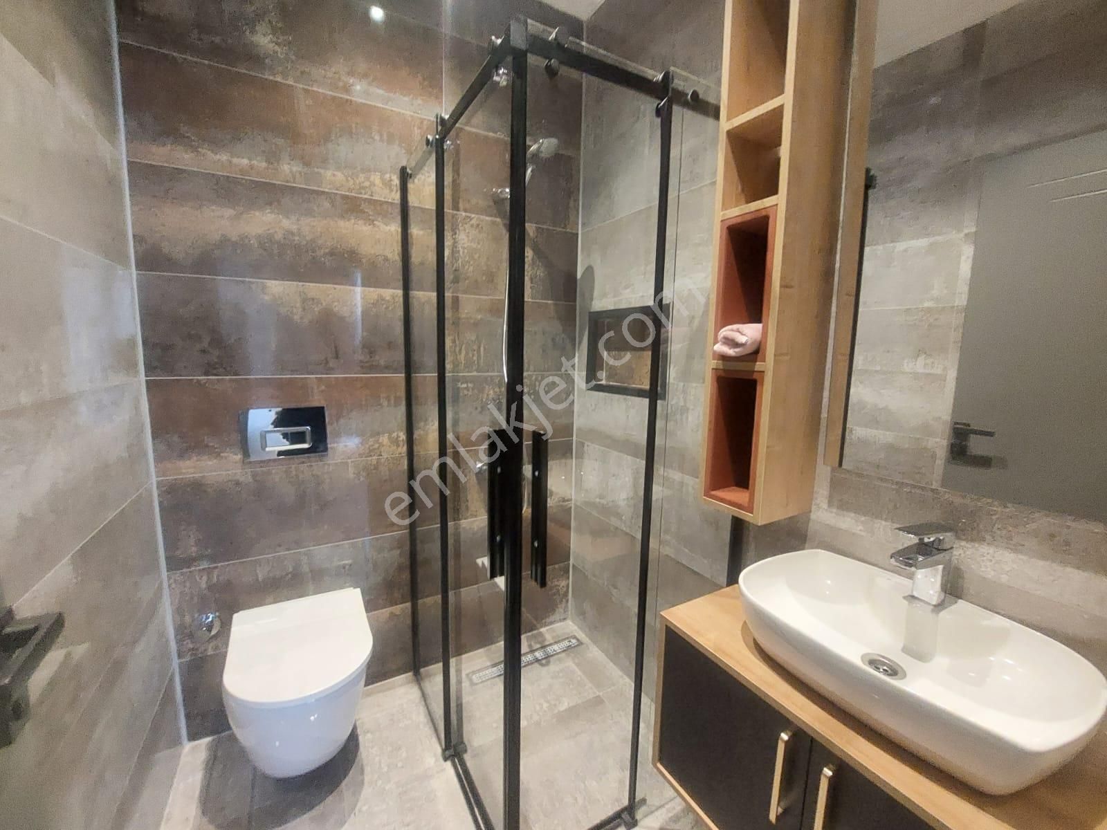 Kuşadası Karaova Da Avm Yakını Özel Havuzlu, 4+1 Kaçırılmayacak Fırsat Tek Müstakil Villa - Görsel 26