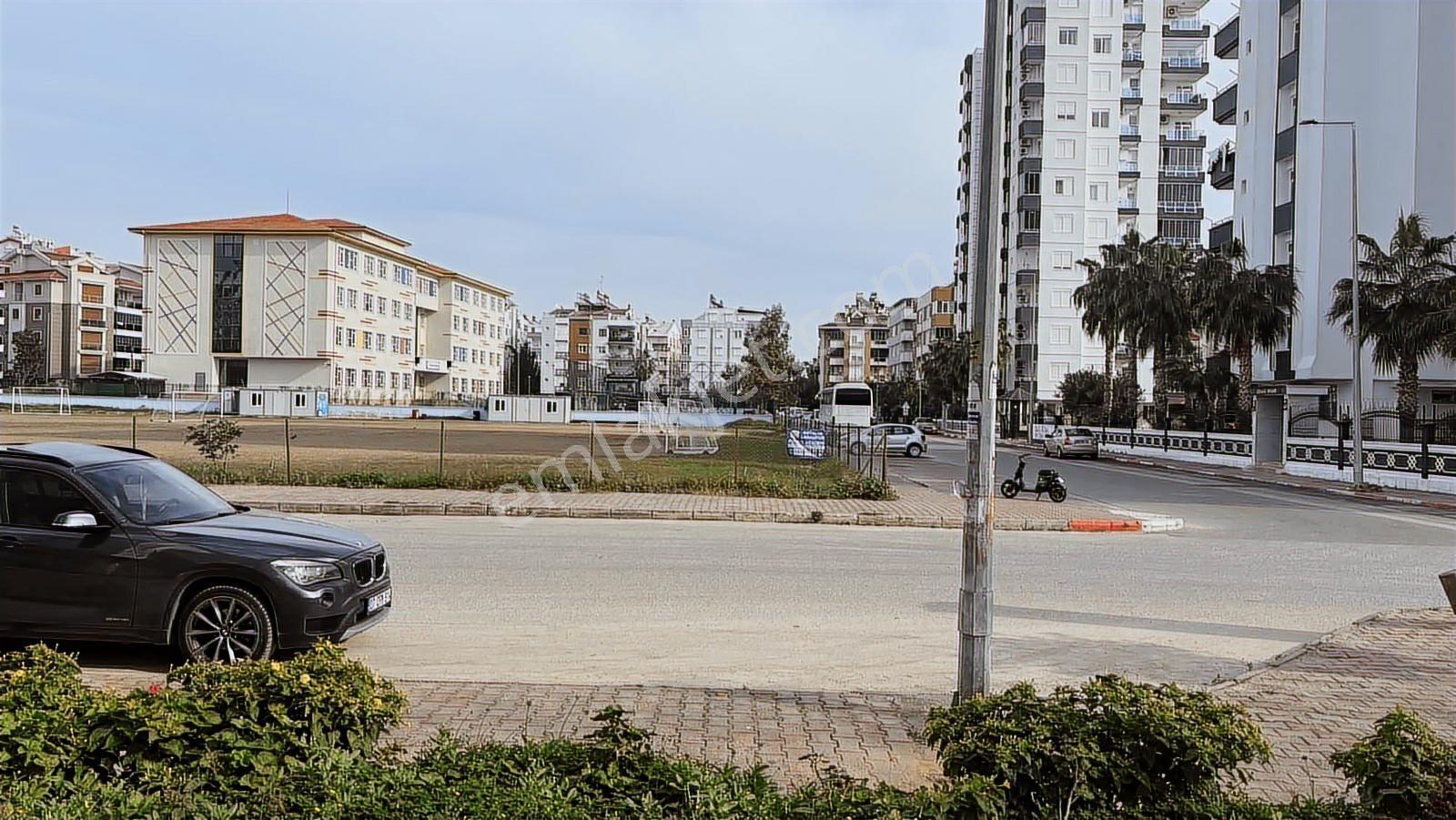 Muratpaşa Çağlayan'da İşlek Sokak Cepheli Devren Kiralık İşyeri - Görsel 3