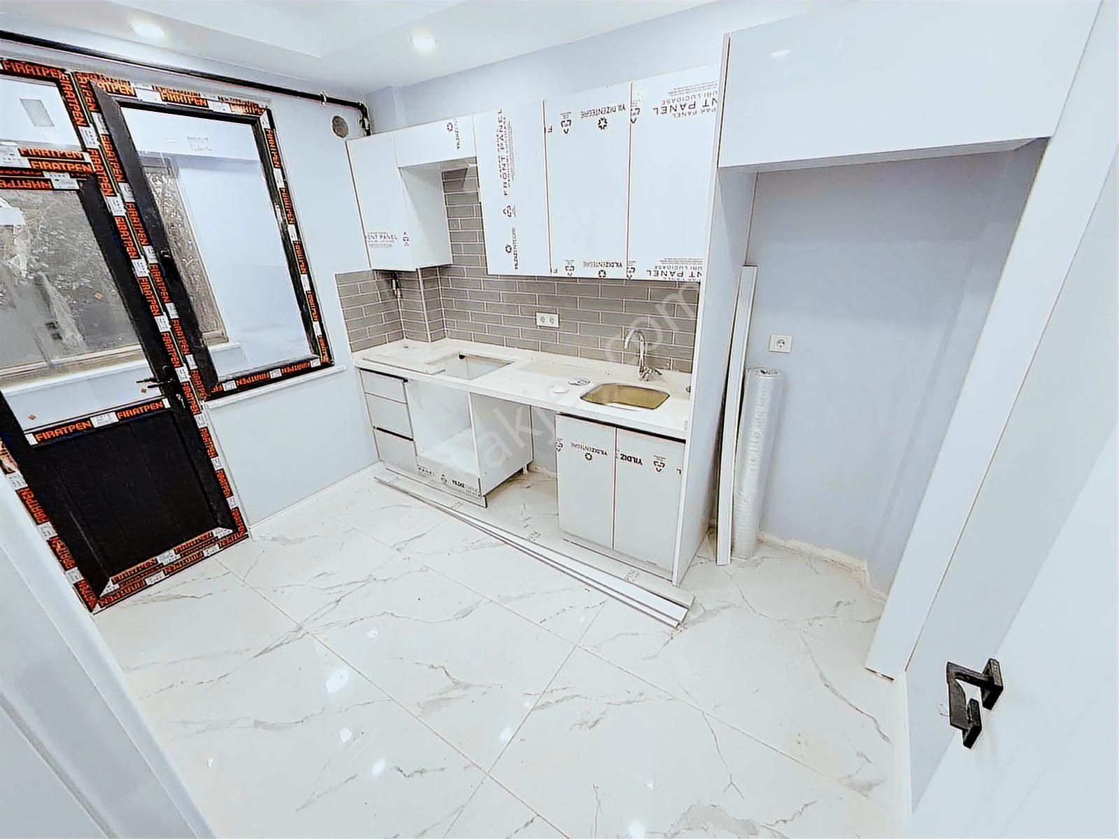 Pusula İnşat'tan Uğ.mumcu Mah 2+1 110m2 Caddeye Yakın Yüksek Gir - Görsel 31