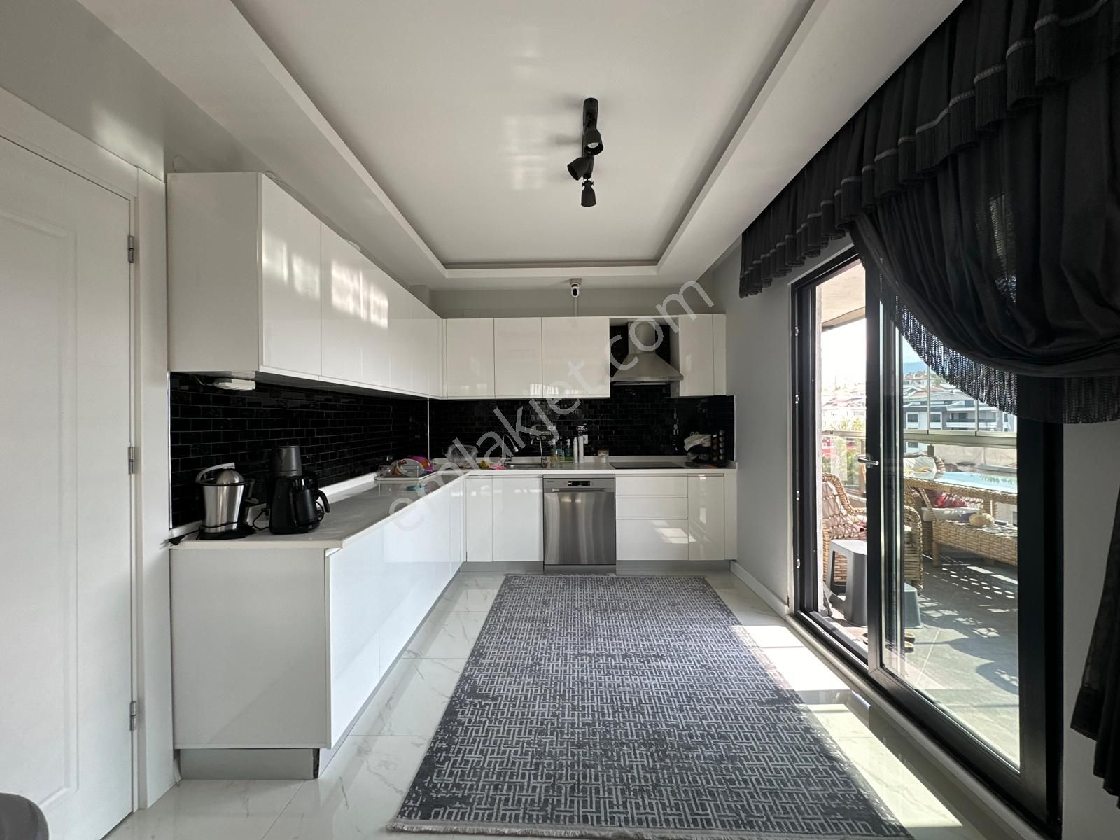 Beşevler Konak Cd.üzerinde Site İçi Satılık 4+1 Dubleks Daire! - Görsel 9
