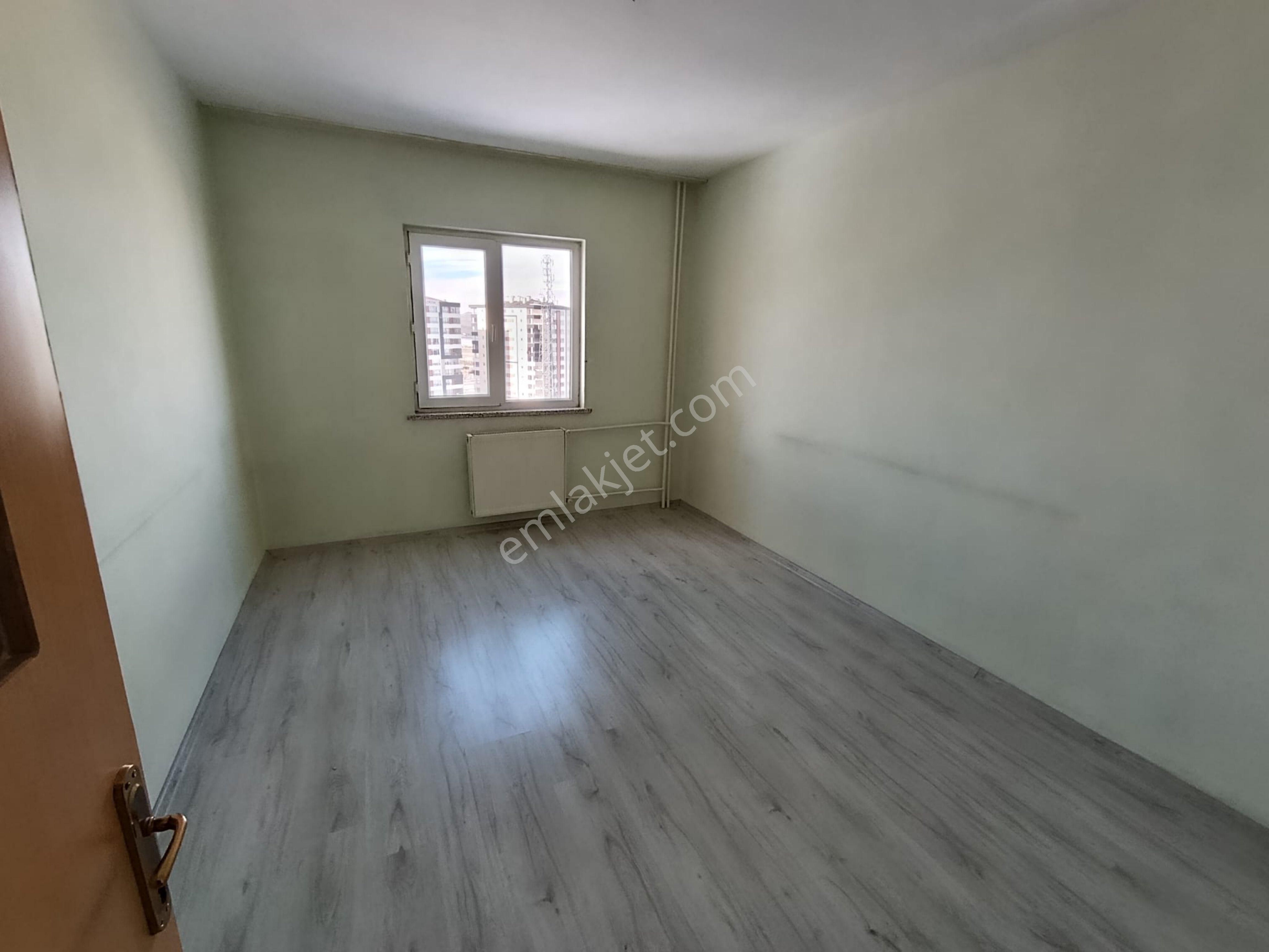 Satılık Beyazşehir Dairesi 3+1 Daire Boş Hemen Taşınılır - Görsel 6