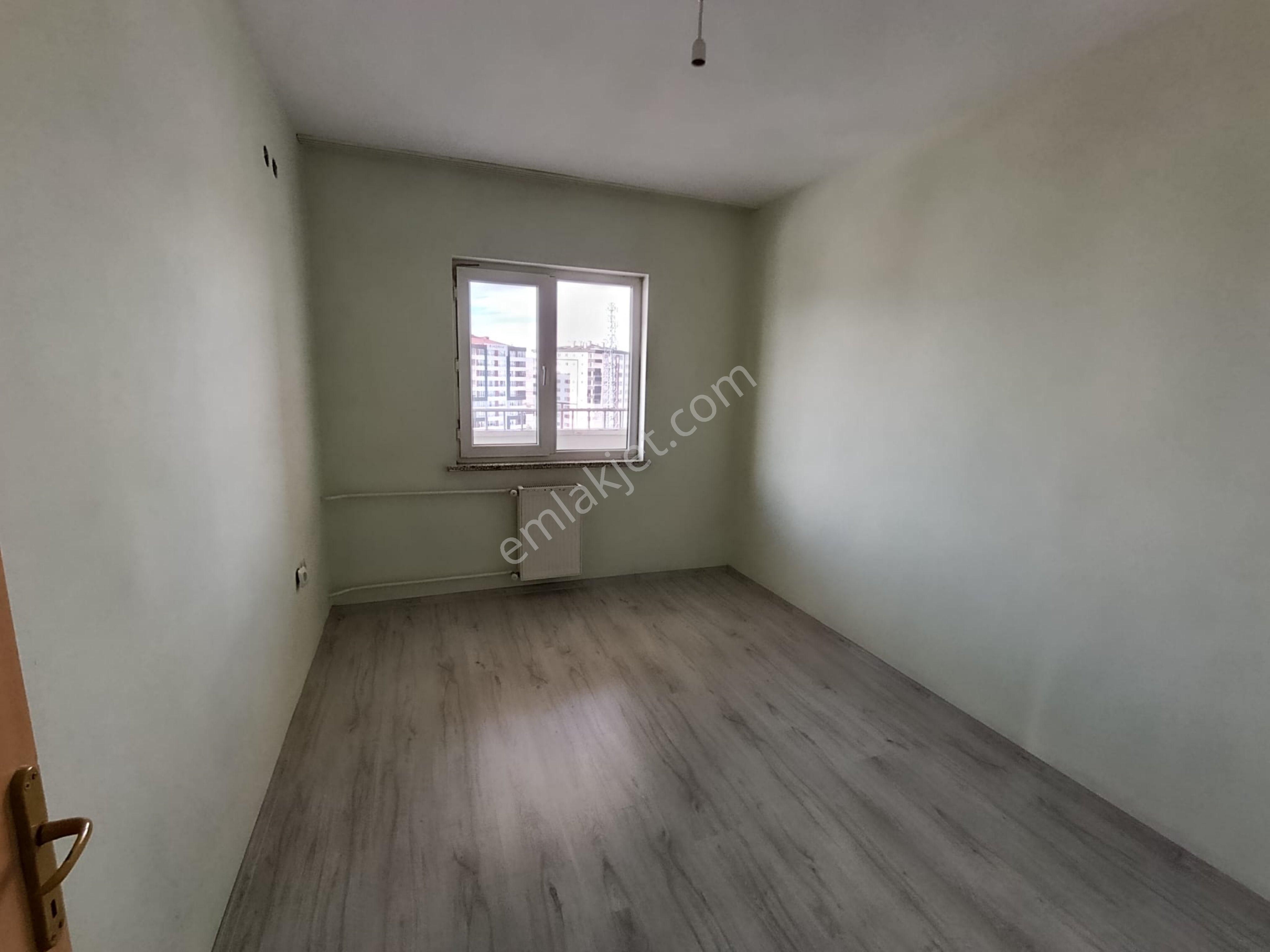 Satılık Beyazşehir Dairesi 3+1 Daire Boş Hemen Taşınılır - Görsel 9