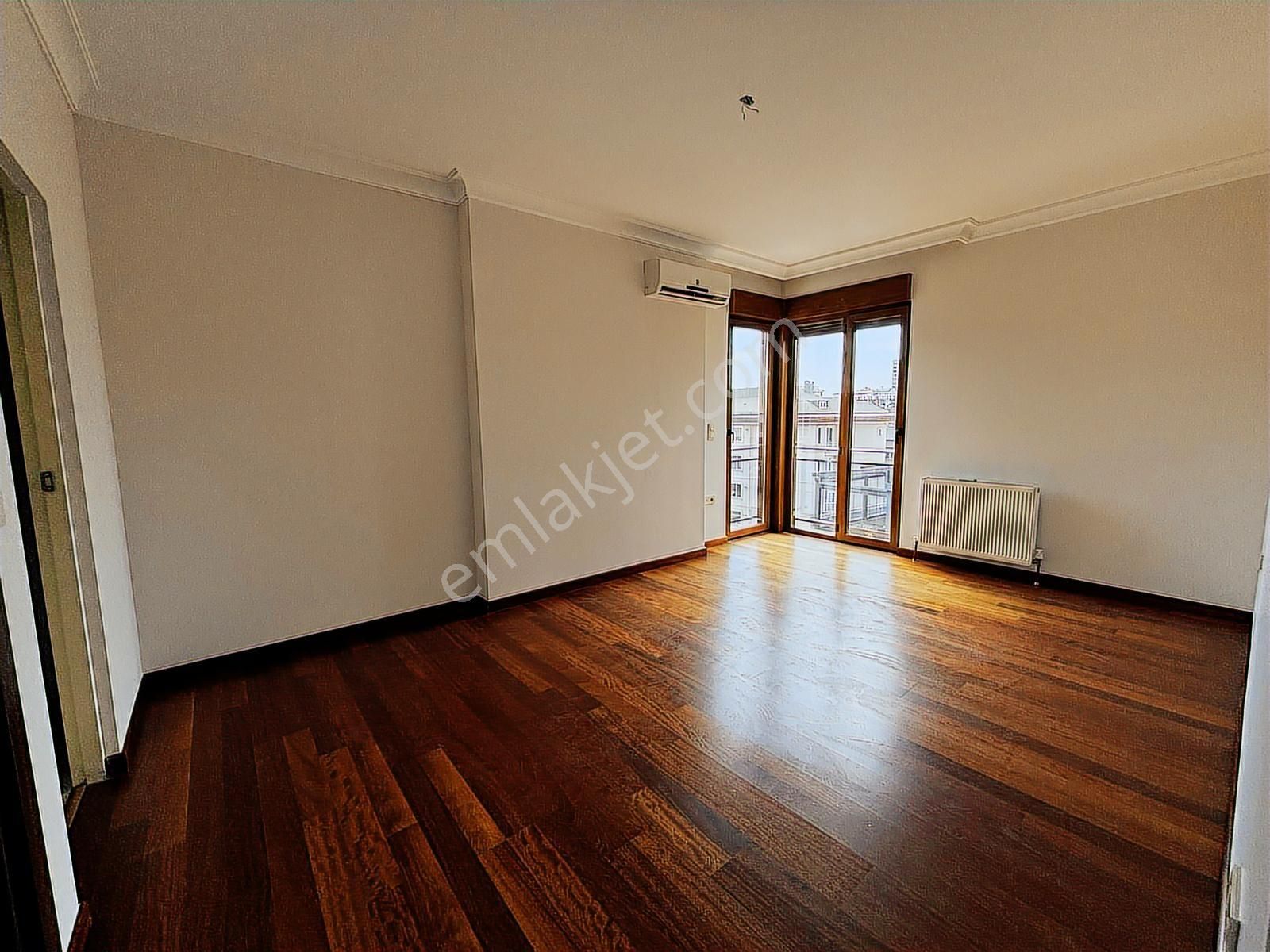 Turyap'tan Caddebostan'da Kullanışlı Ferah Emsalsiz Geniş 3+1 - Görsel 30