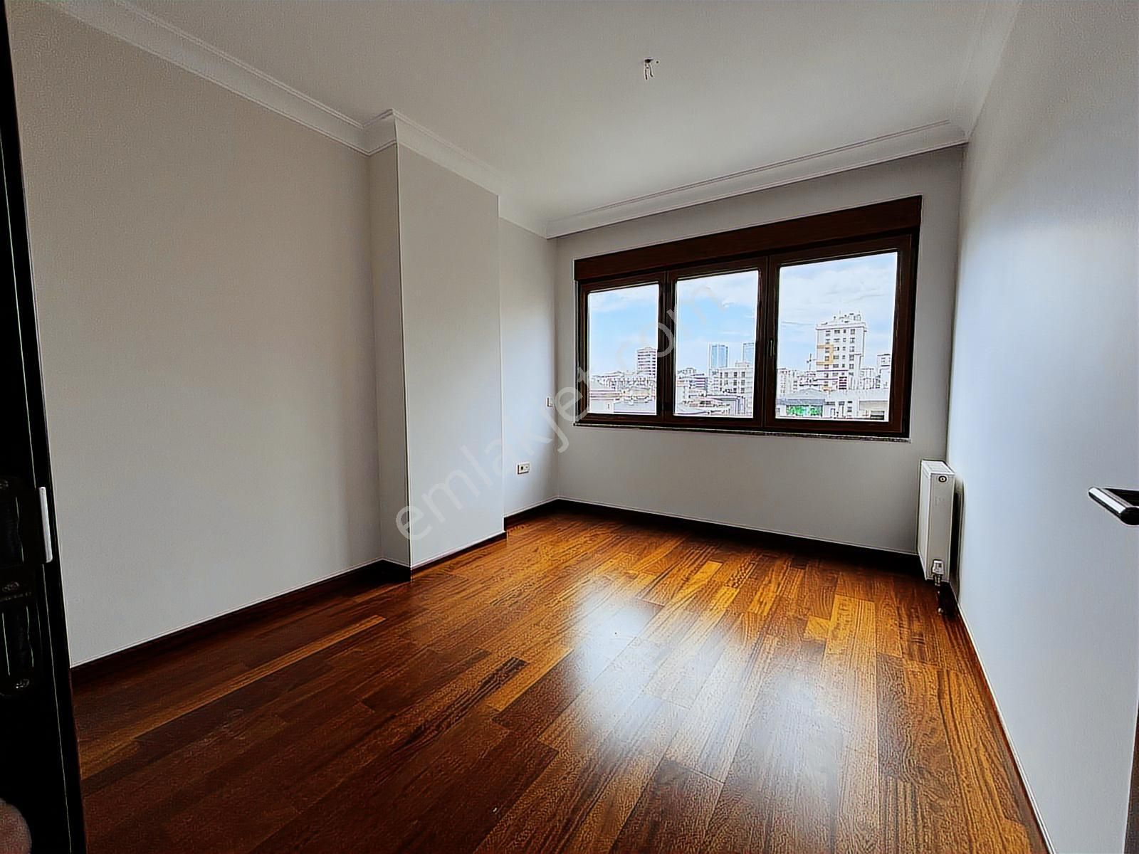 Turyap'tan Caddebostan'da Kullanışlı Ferah Emsalsiz Geniş 3+1 - Görsel 6