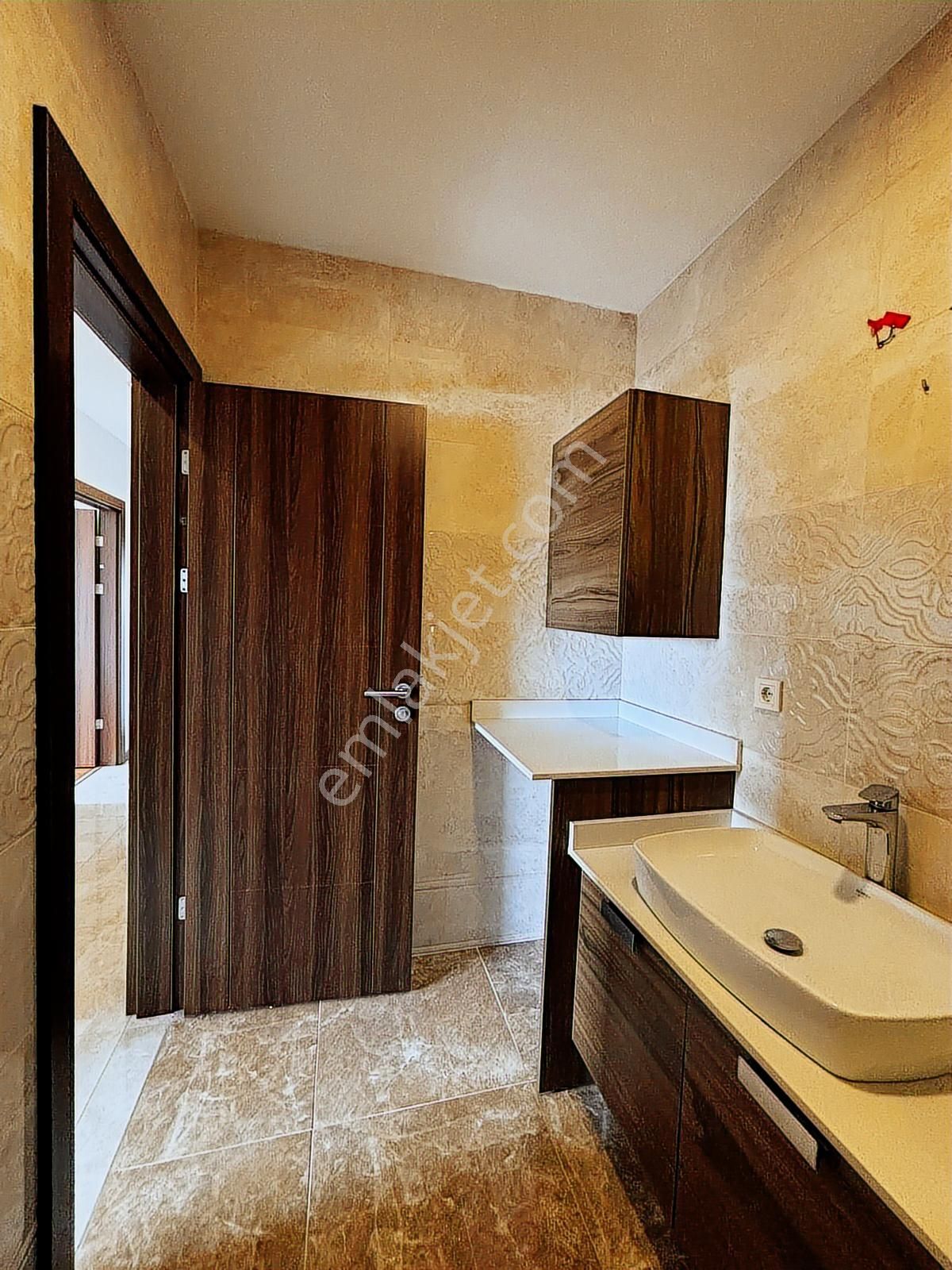 Turyap'tan Caddebostan'da Kullanışlı Ferah Emsalsiz Geniş 3+1 - Görsel 32