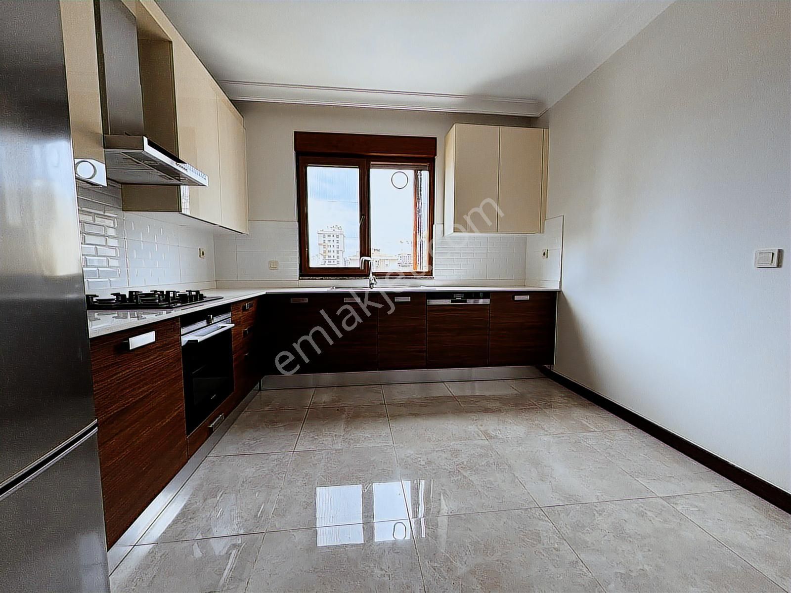 Turyap'tan Caddebostan'da Kullanışlı Ferah Emsalsiz Geniş 3+1 - Görsel 16