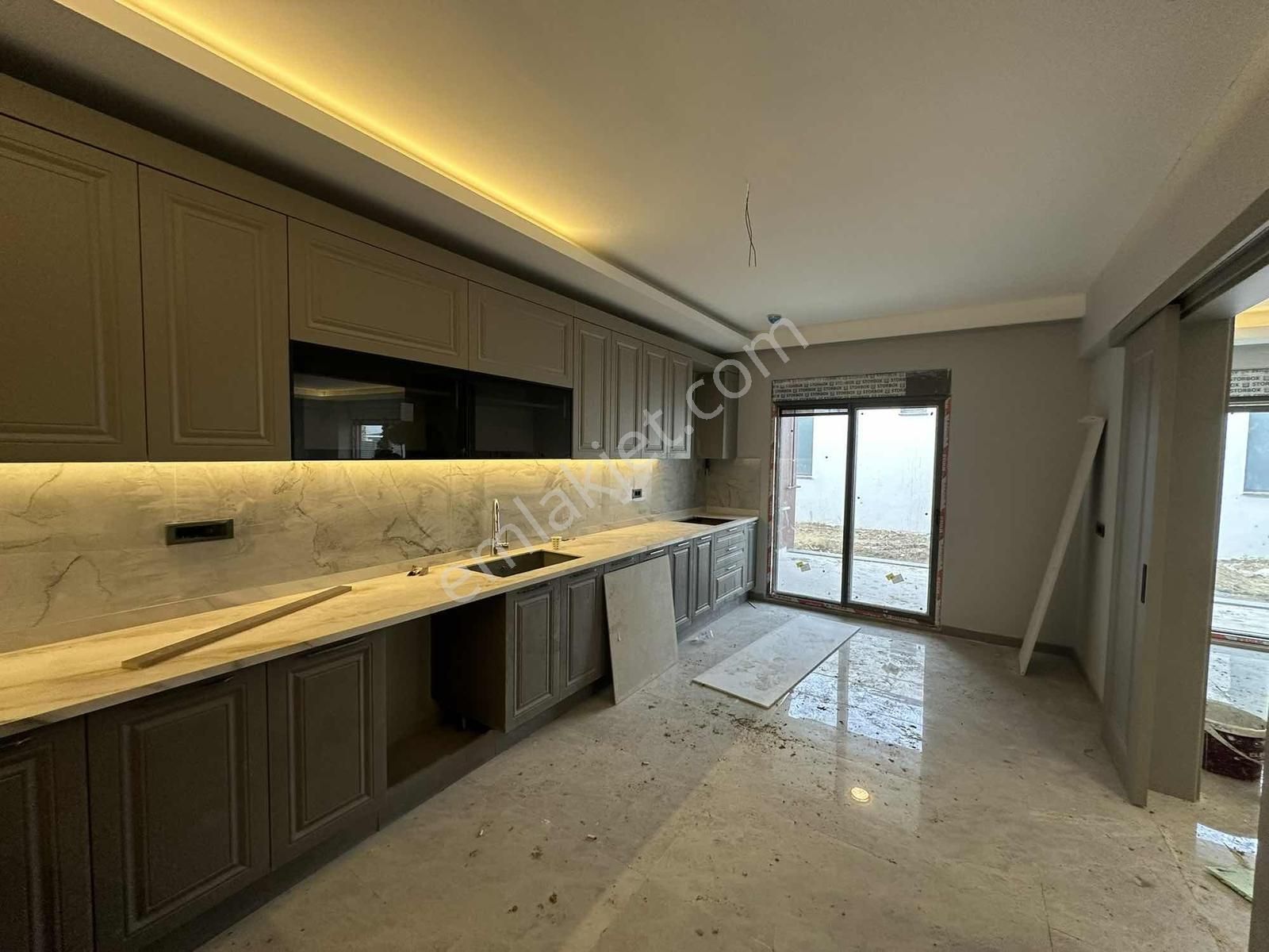 Kayapada 3.5+1 Akıllı Ev Teknolojili Bağımsız Girişli Villa - Görsel 15